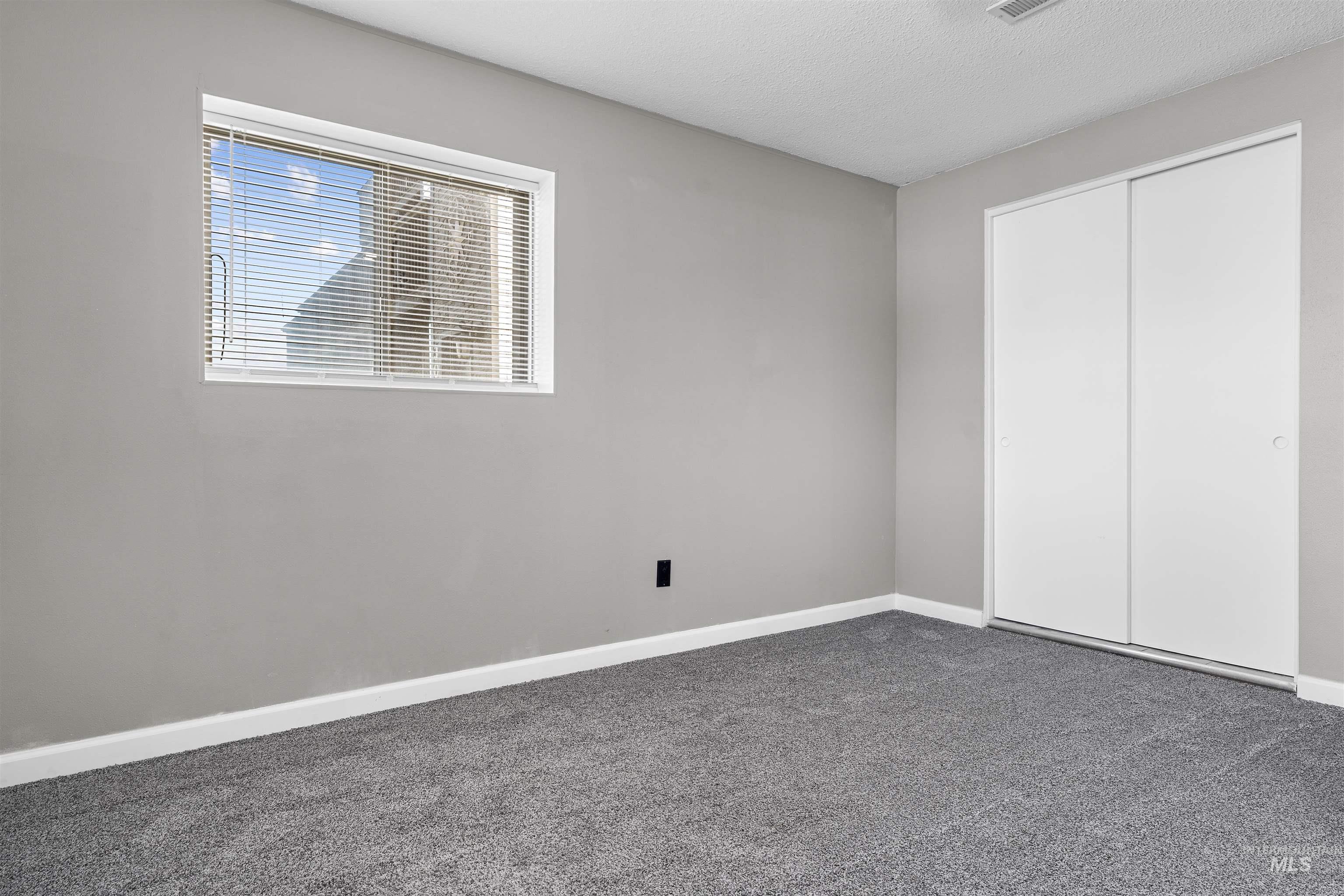 303 Highland Ave, Clarkston, Washington 99403, 4 Bedrooms, 2.5 Bathrooms, Residential For Sale, Price $450,000, 98982466