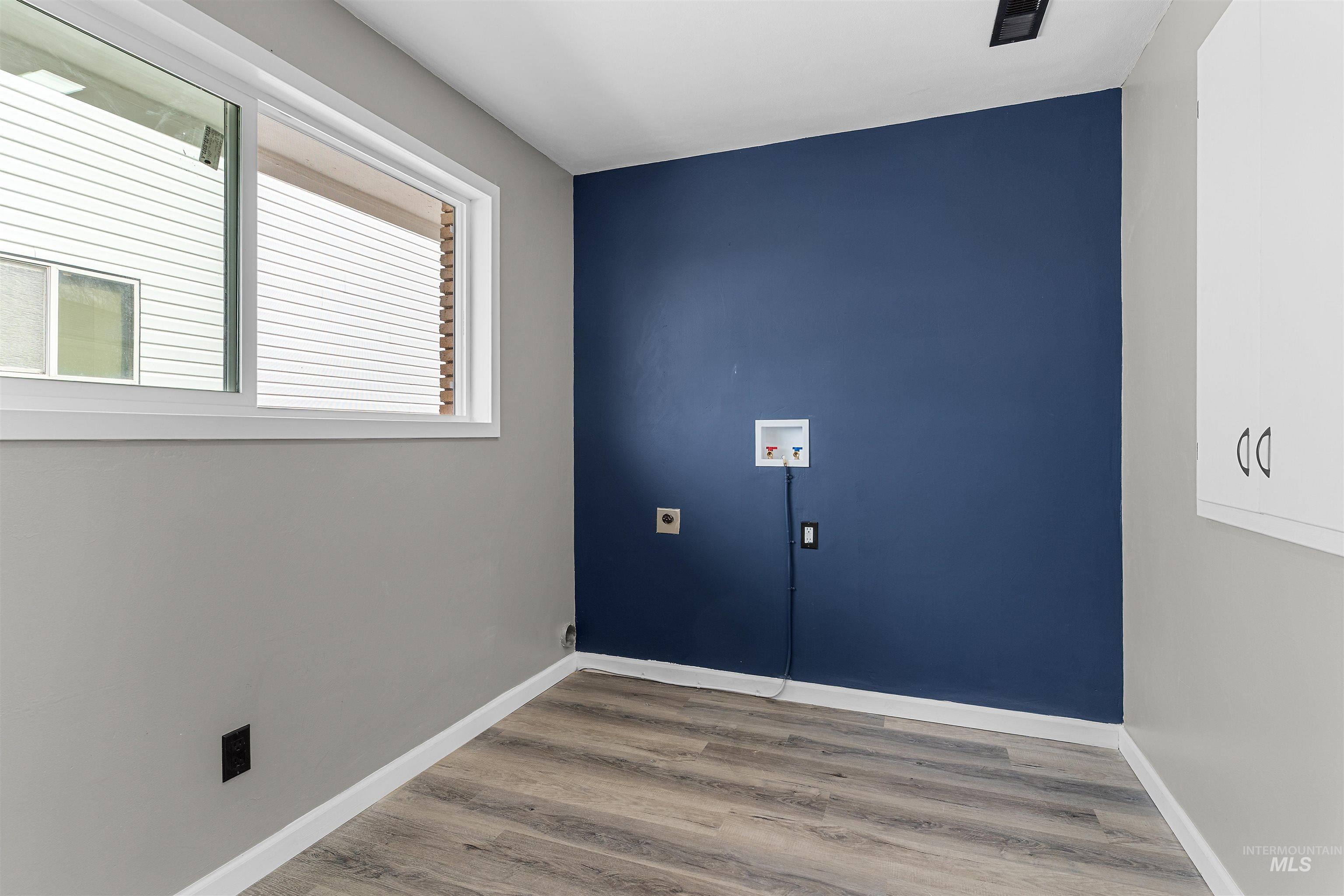 303 Highland Ave, Clarkston, Washington 99403, 4 Bedrooms, 2.5 Bathrooms, Residential For Sale, Price $450,000, 98982466