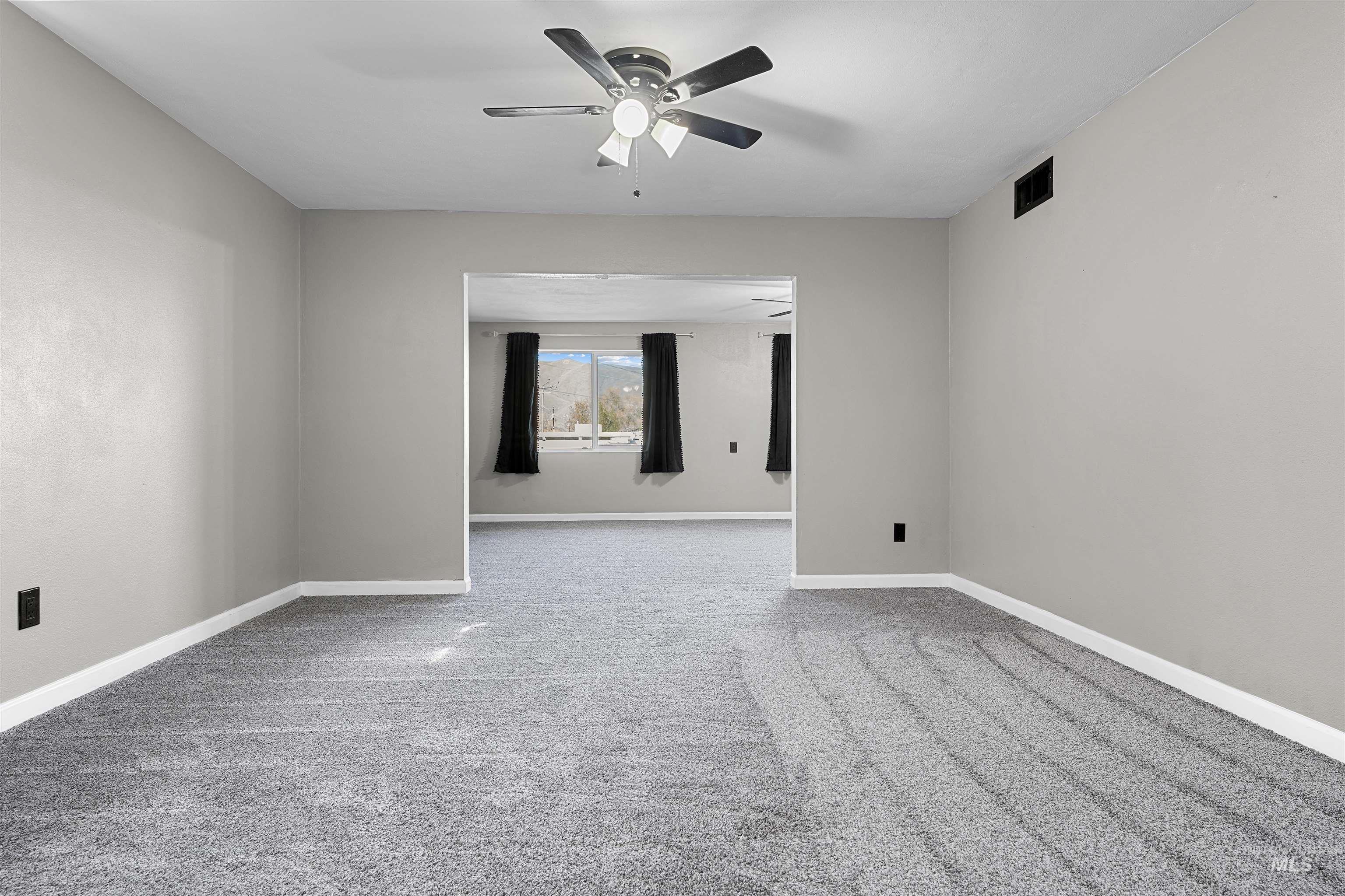 303 Highland Ave, Clarkston, Washington 99403, 4 Bedrooms, 2.5 Bathrooms, Residential For Sale, Price $450,000, 98982466