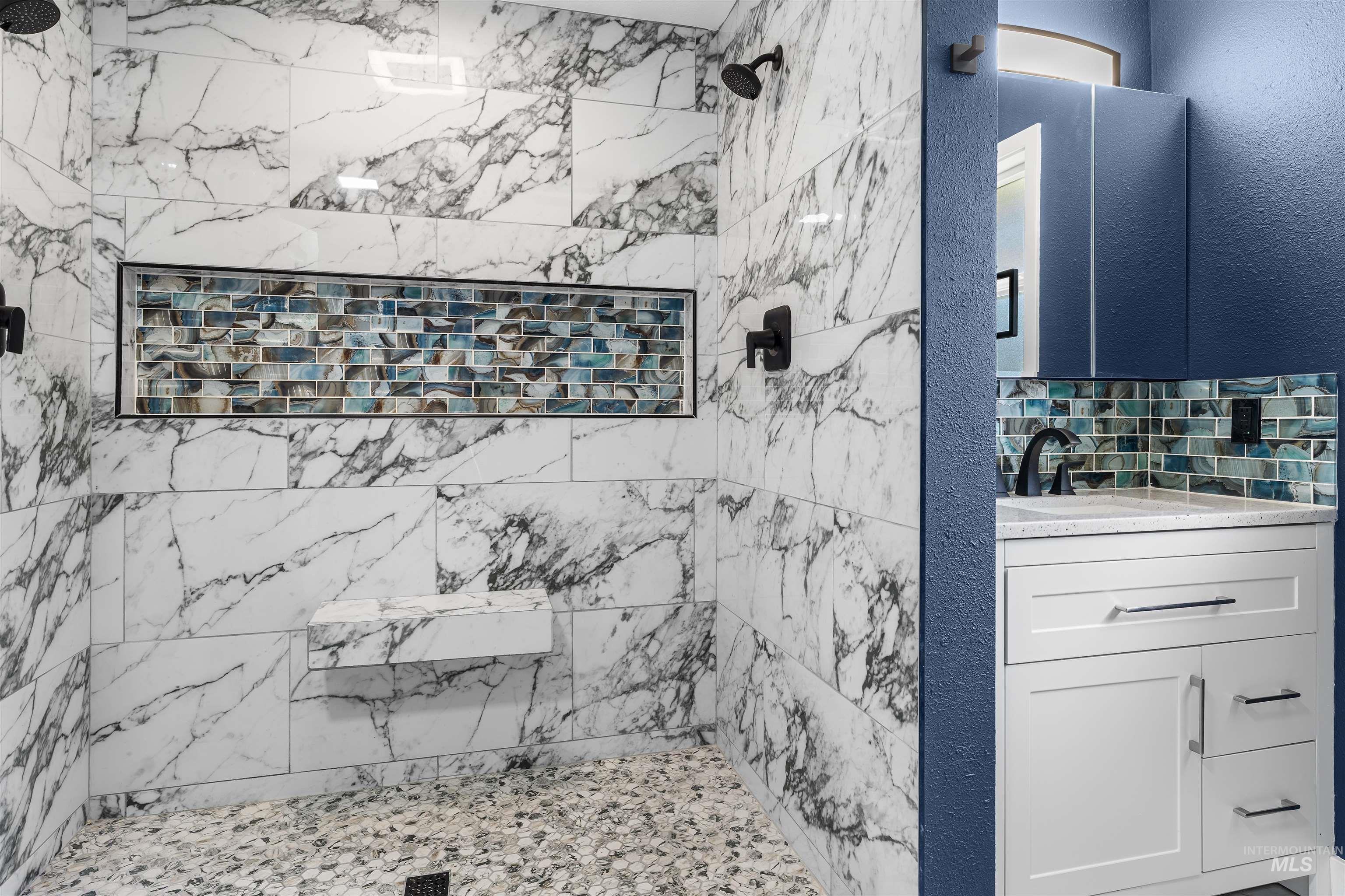 303 Highland Ave, Clarkston, Washington 99403, 4 Bedrooms, 2.5 Bathrooms, Residential For Sale, Price $450,000, 98982466