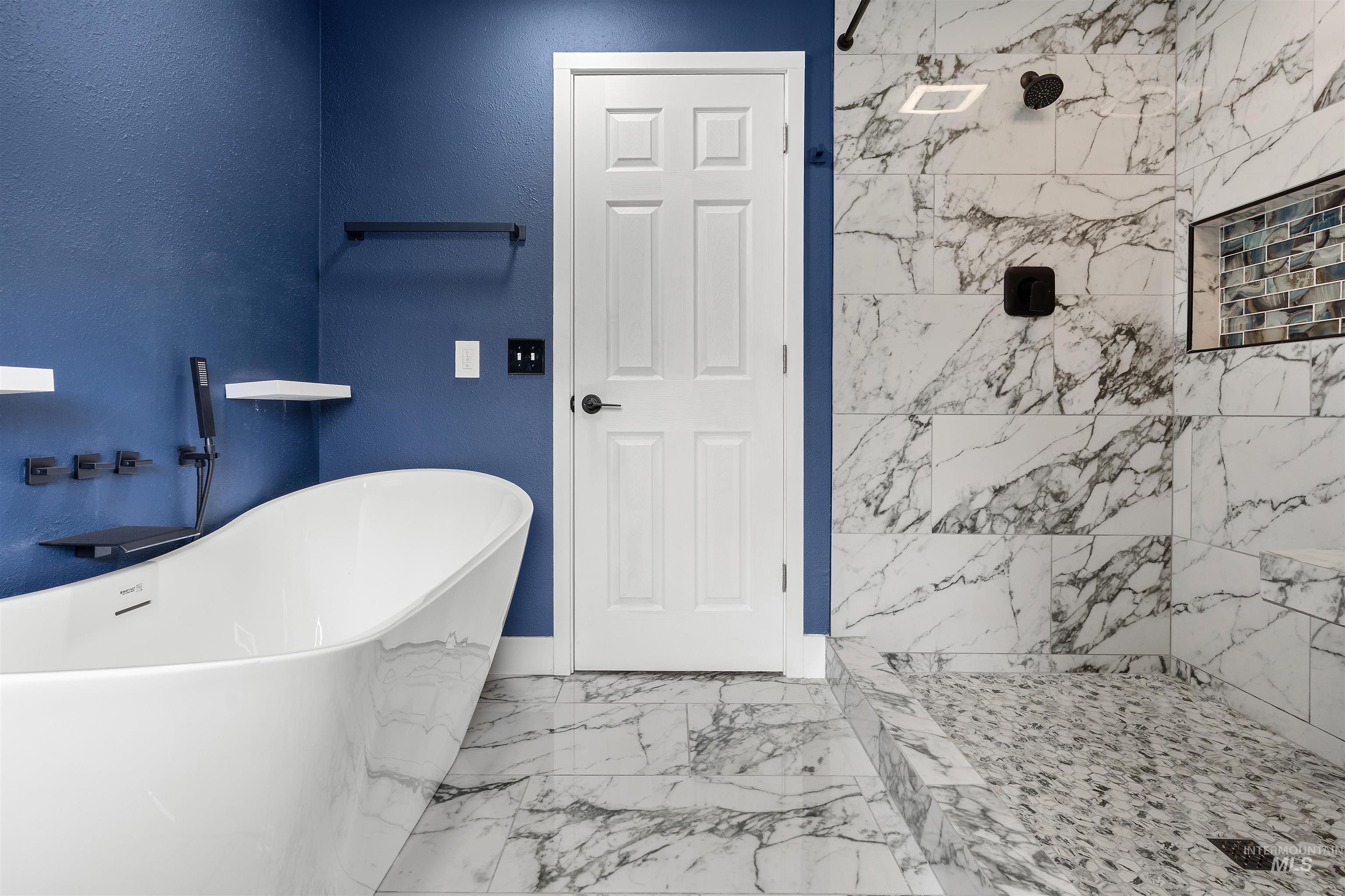 303 Highland Ave, Clarkston, Washington 99403, 4 Bedrooms, 2.5 Bathrooms, Residential For Sale, Price $450,000, 98982466