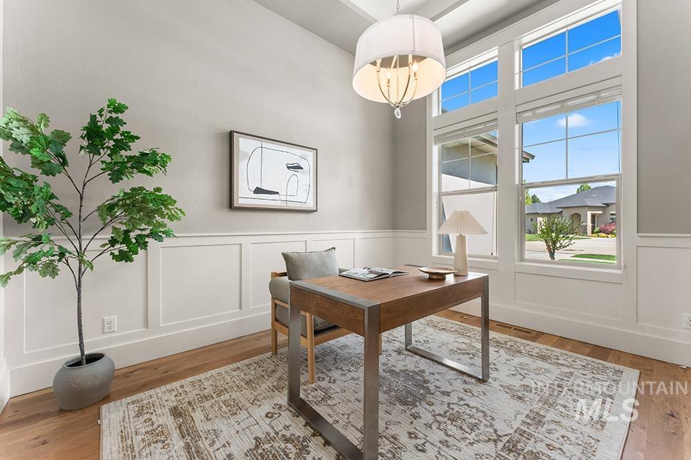 2871 S Fox Run Avenue, Eagle, Idaho 83616, 3 Bedrooms, 2.5 Bathrooms, Residential For Sale, Price $925,000, 98982468