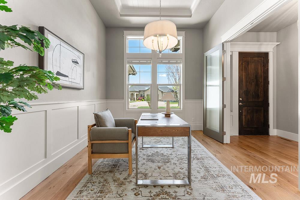 2871 S Fox Run Avenue, Eagle, Idaho 83616, 3 Bedrooms, 2.5 Bathrooms, Residential For Sale, Price $925,000, 98982468