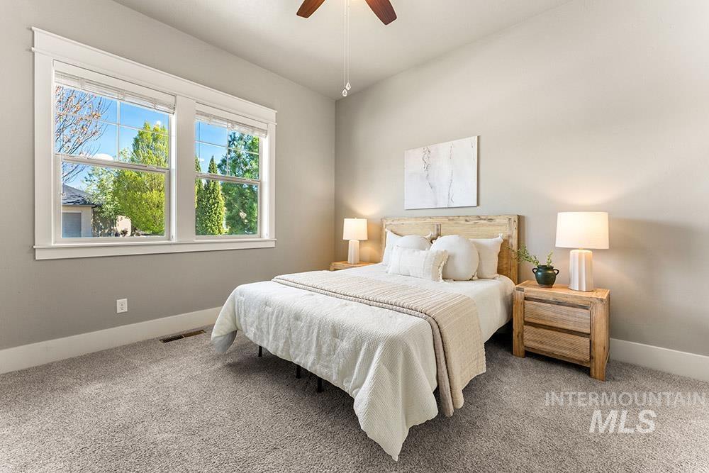 2871 S Fox Run Avenue, Eagle, Idaho 83616, 3 Bedrooms, 2.5 Bathrooms, Residential For Sale, Price $925,000, 98982468