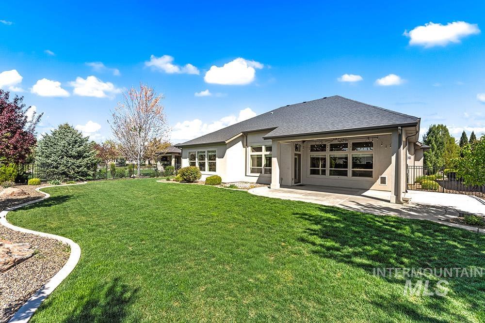 2871 S Fox Run Avenue, Eagle, Idaho 83616, 3 Bedrooms, 2.5 Bathrooms, Residential For Sale, Price $925,000, 98982468