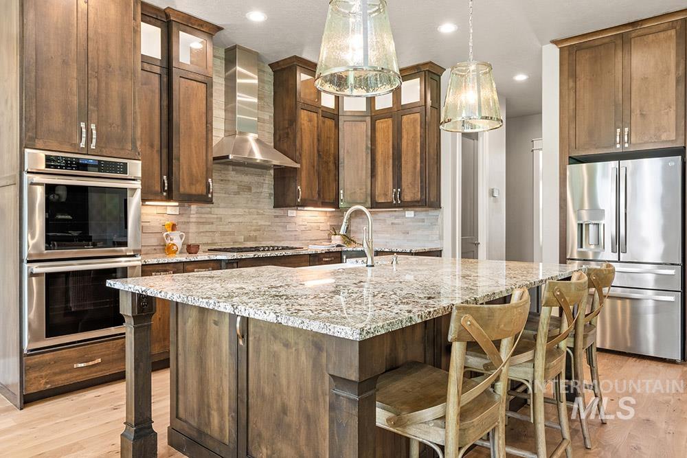 2871 S Fox Run Avenue, Eagle, Idaho 83616, 3 Bedrooms, 2.5 Bathrooms, Residential For Sale, Price $925,000, 98982468