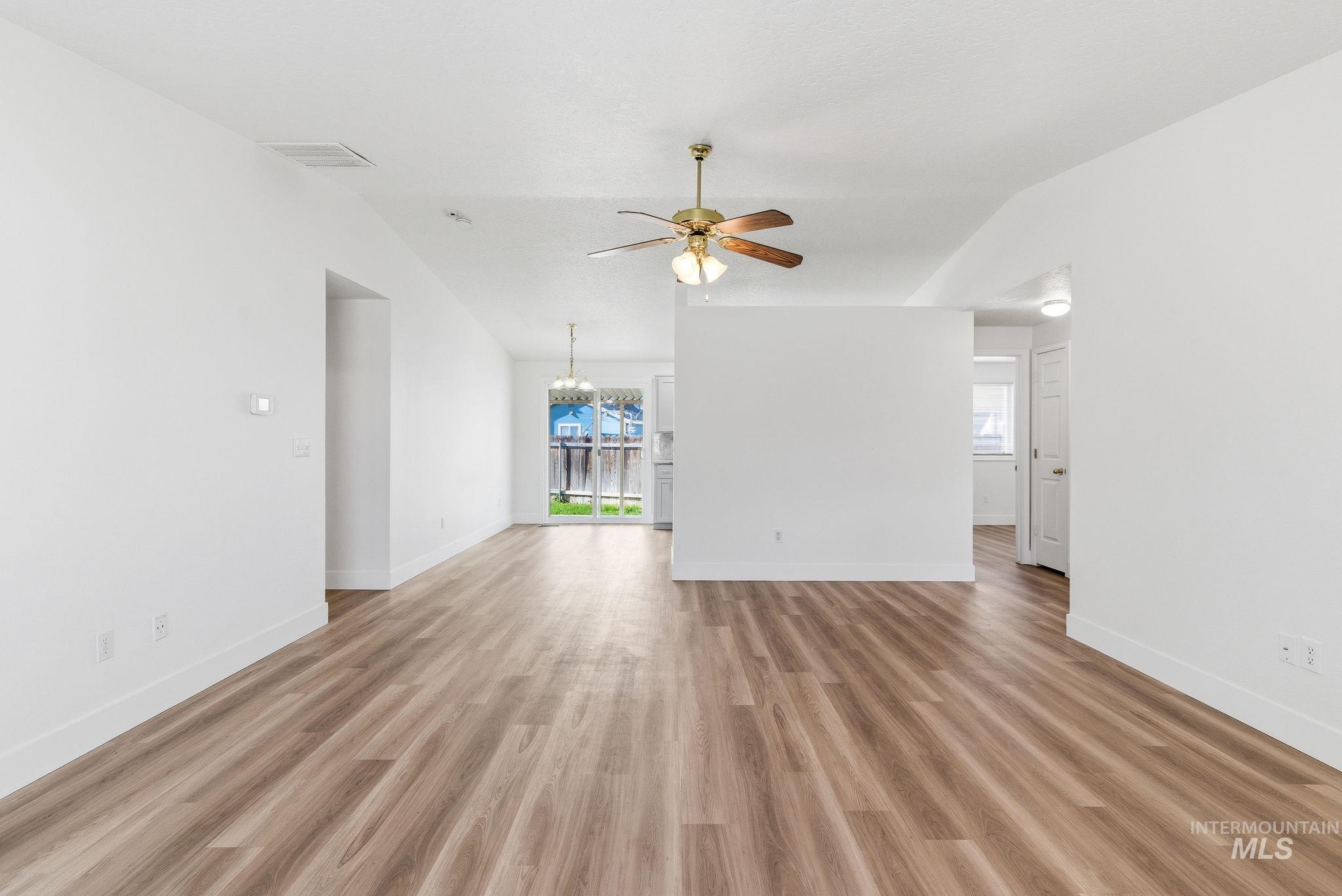 718 W Redwood Ln, Nampa, Idaho 83651, 3 Bedrooms, 2 Bathrooms, Residential For Sale, Price $350,000, 98982469