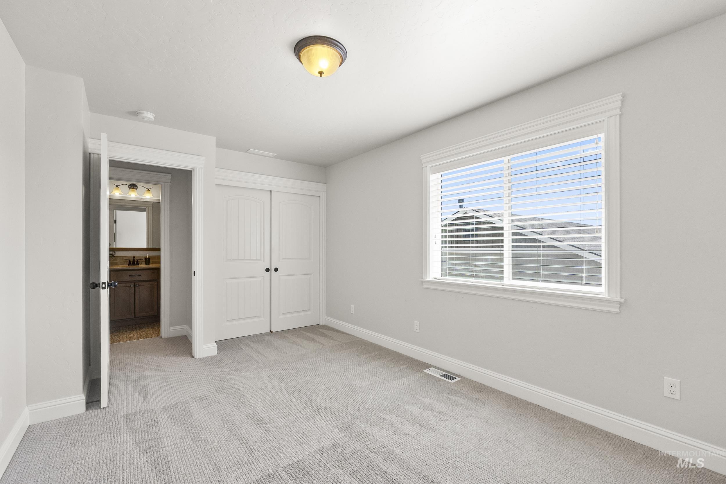 12660 S Miramonte Ave., Nampa, Idaho 83686, 5 Bedrooms, 3 Bathrooms, Residential For Sale, Price $600,000, 98982471