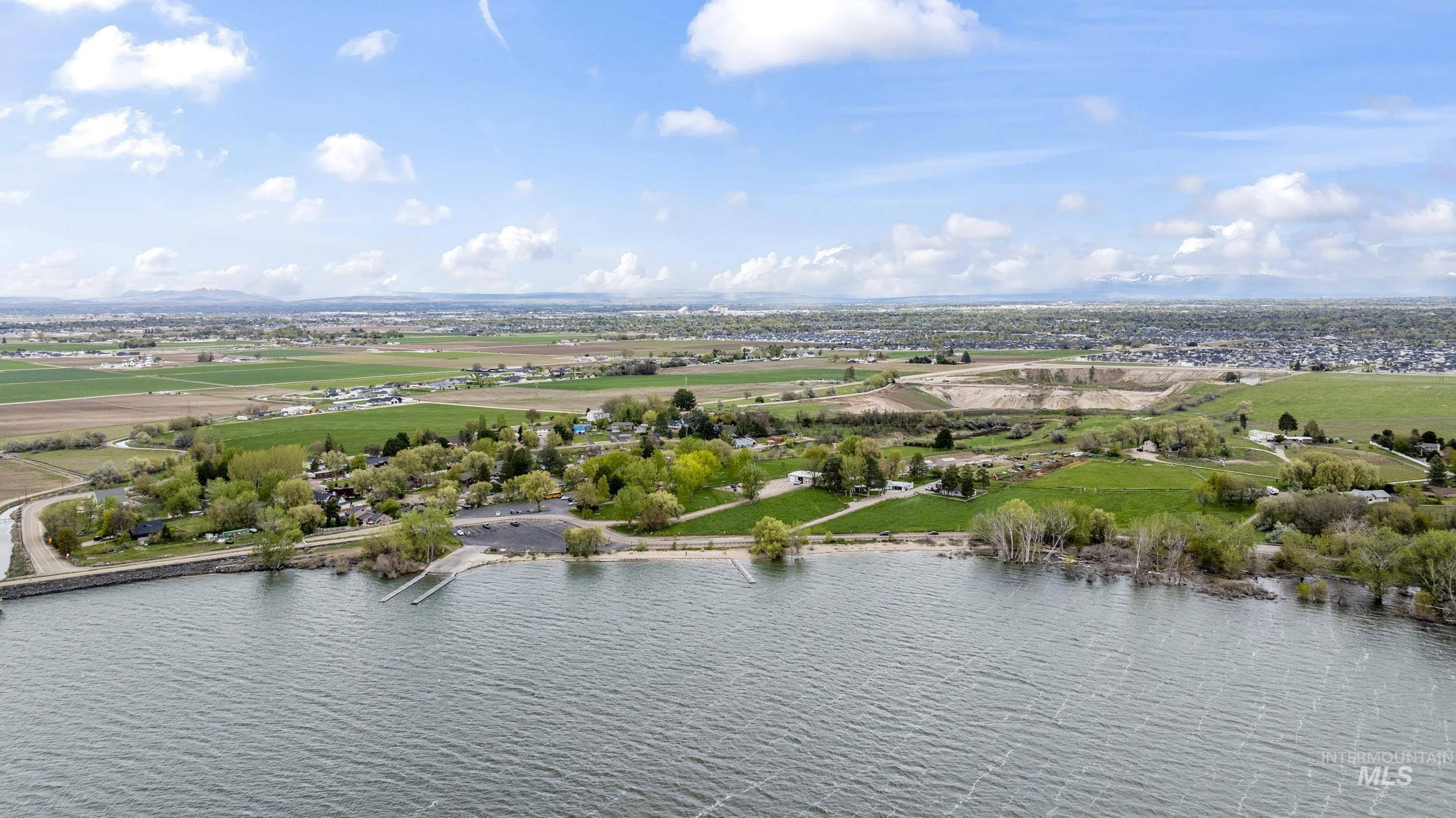 12660 S Miramonte Ave., Nampa, Idaho 83686, 5 Bedrooms, 3 Bathrooms, Residential For Sale, Price $600,000,MLS 98982471