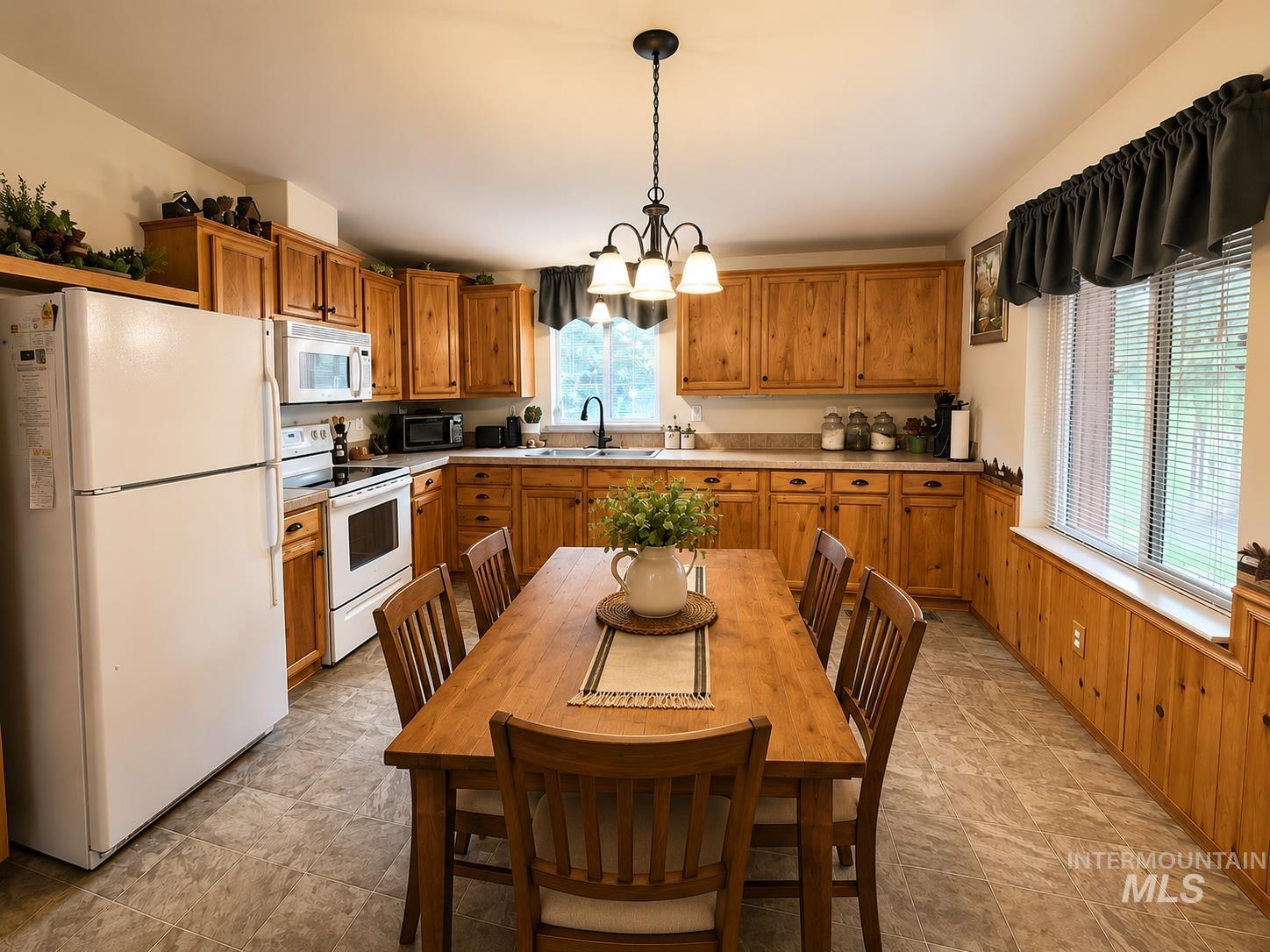 106 Forest Place, Donnelly, Idaho 83615, 3 Bedrooms, 3 Bathrooms, Residential For Sale, Price $579,000, 98982472