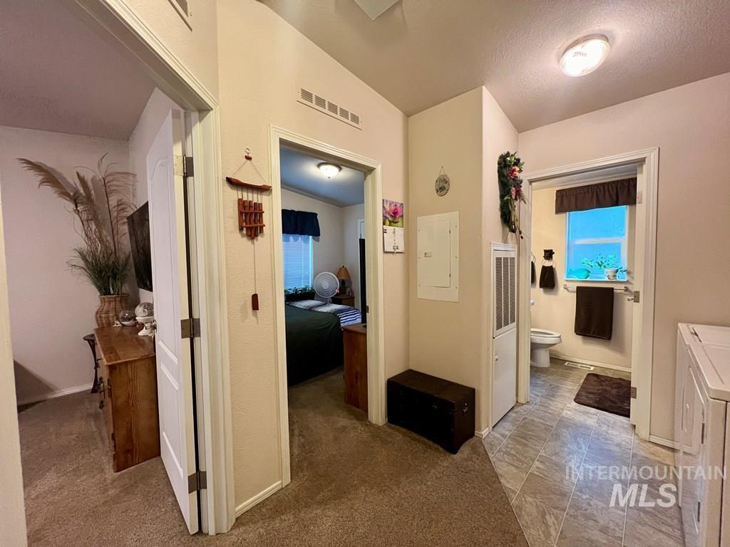 106 Forest Place, Donnelly, Idaho 83615, 3 Bedrooms, 2 Bathrooms, Residential For Sale, Price $599,000,MLS 98982472