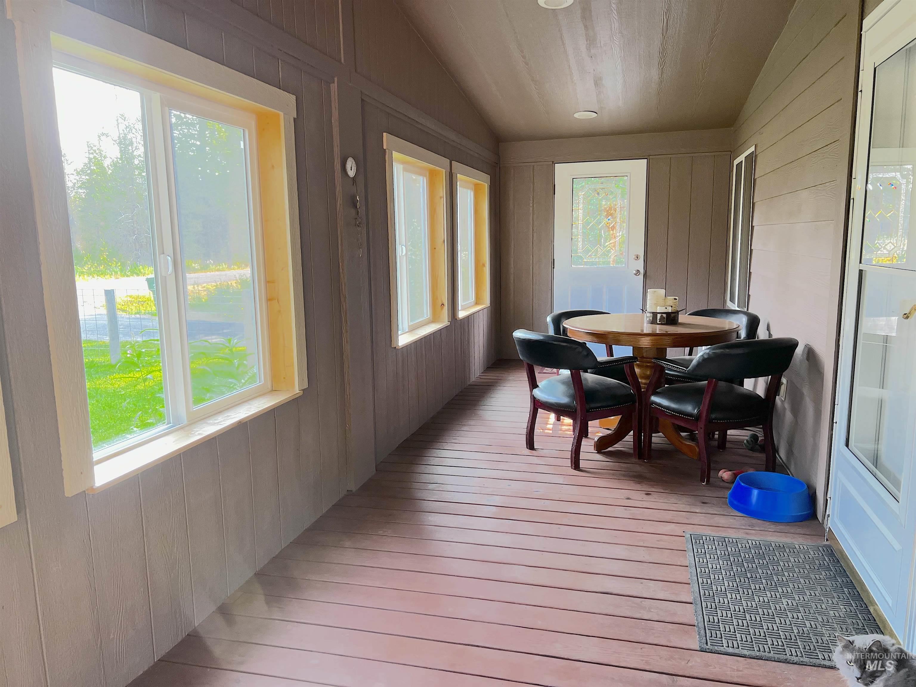 106 Forest Place, Donnelly, Idaho 83615, 3 Bedrooms, 2 Bathrooms, Residential For Sale, Price $599,000,MLS 98982472