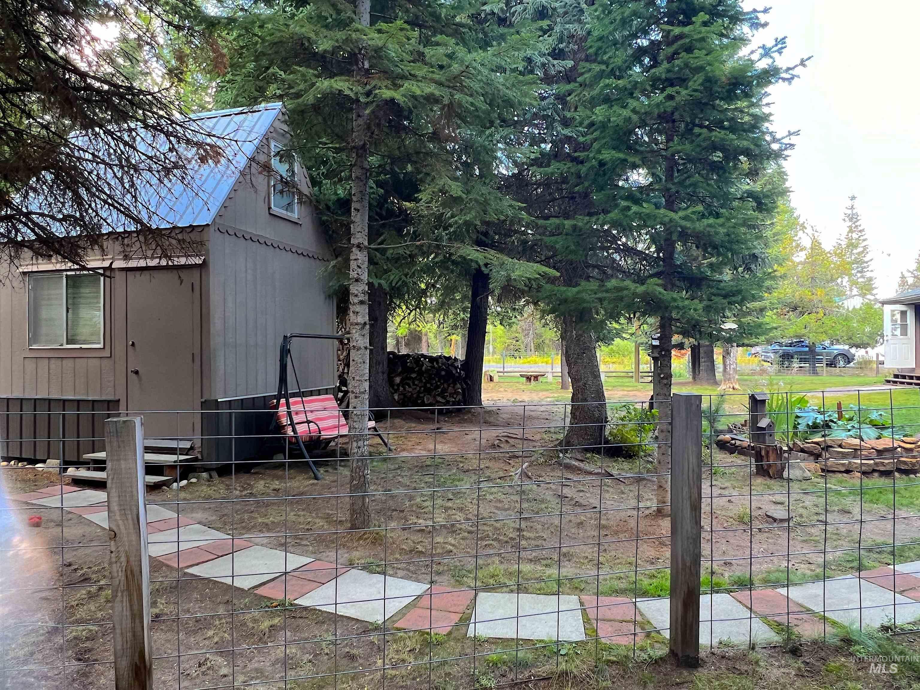 106 Forest Place, Donnelly, Idaho 83615, 3 Bedrooms, 2 Bathrooms, Residential For Sale, Price $599,000,MLS 98982472