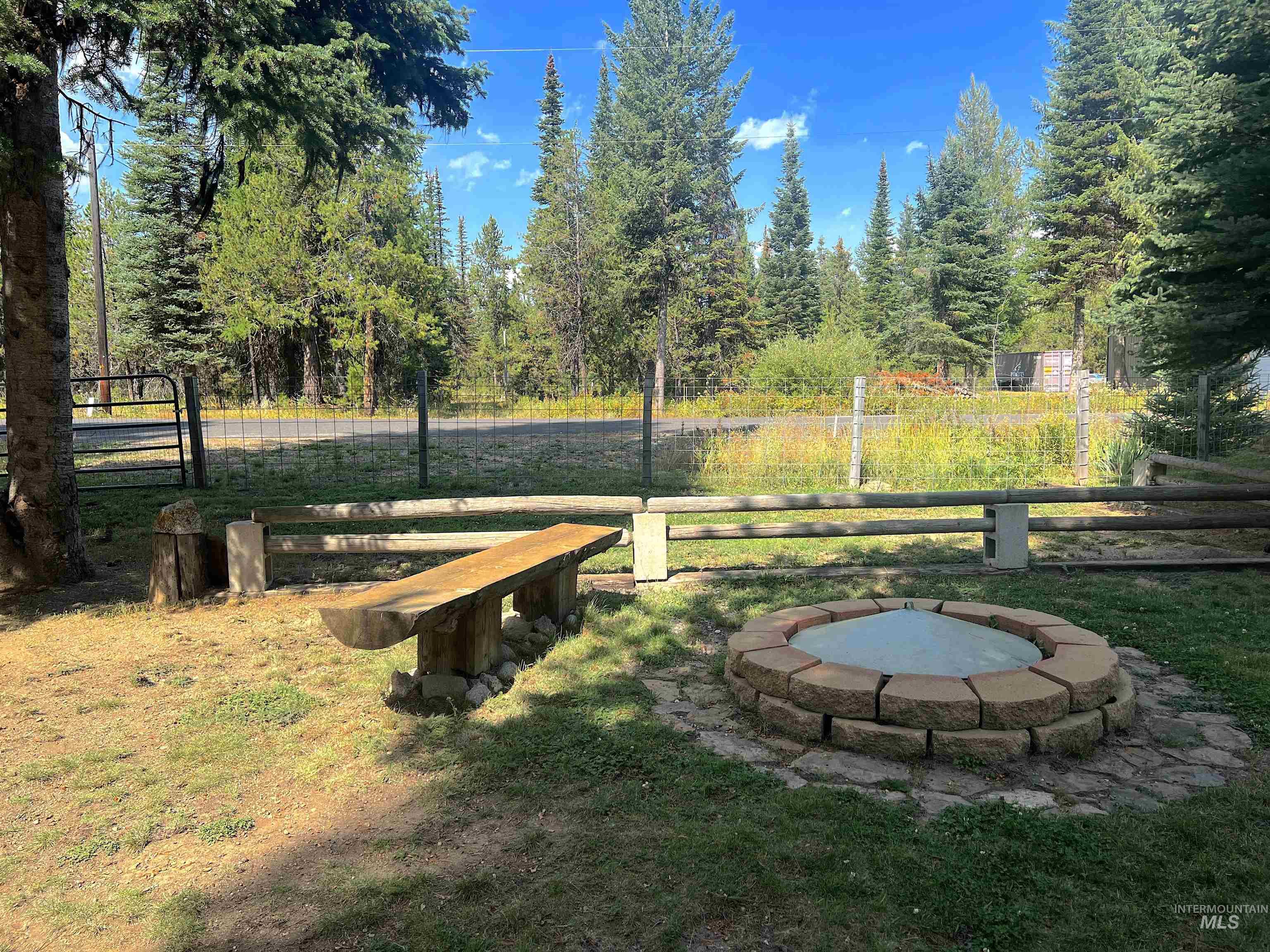 106 Forest Place, Donnelly, Idaho 83615, 3 Bedrooms, 2 Bathrooms, Residential For Sale, Price $599,000,MLS 98982472