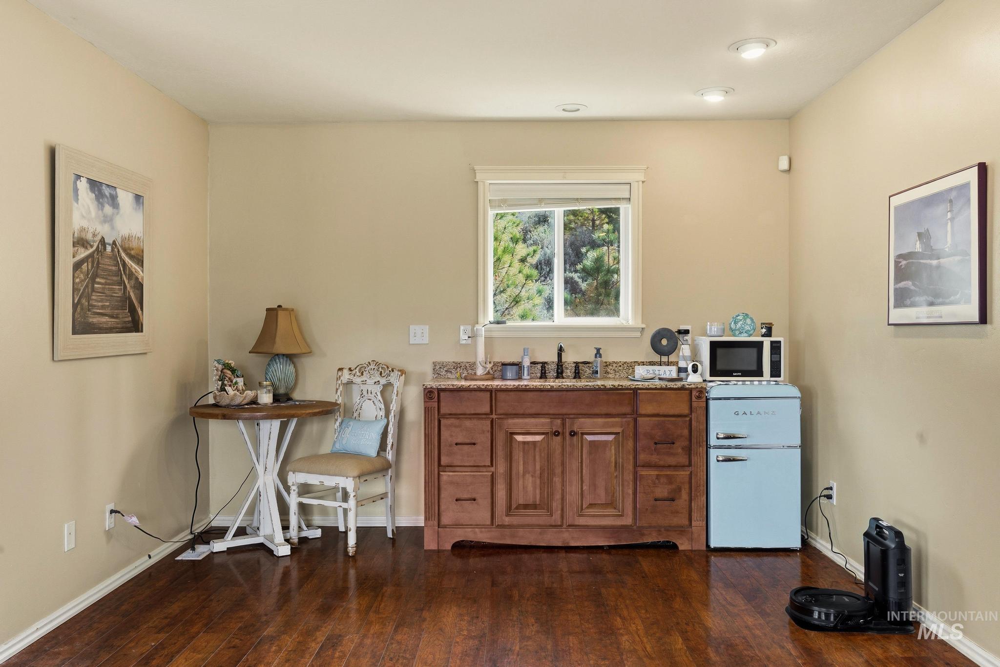 65 Peregrine Dr, Boise, Idaho 83716, 5 Bedrooms, 4 Bathrooms, Residential For Sale, Price $979,990, 98982474