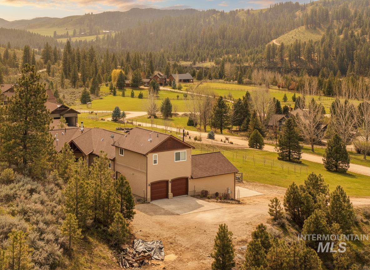 65 Peregrine Dr, Boise, Idaho 83716, 5 Bedrooms, 4 Bathrooms, Residential For Sale, Price $979,990, 98982474