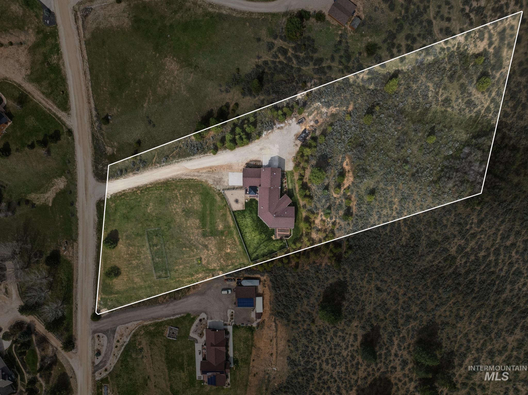 65 Peregrine Dr, Boise, Idaho 83716, 5 Bedrooms, 4 Bathrooms, Residential For Sale, Price $979,990, 98982474