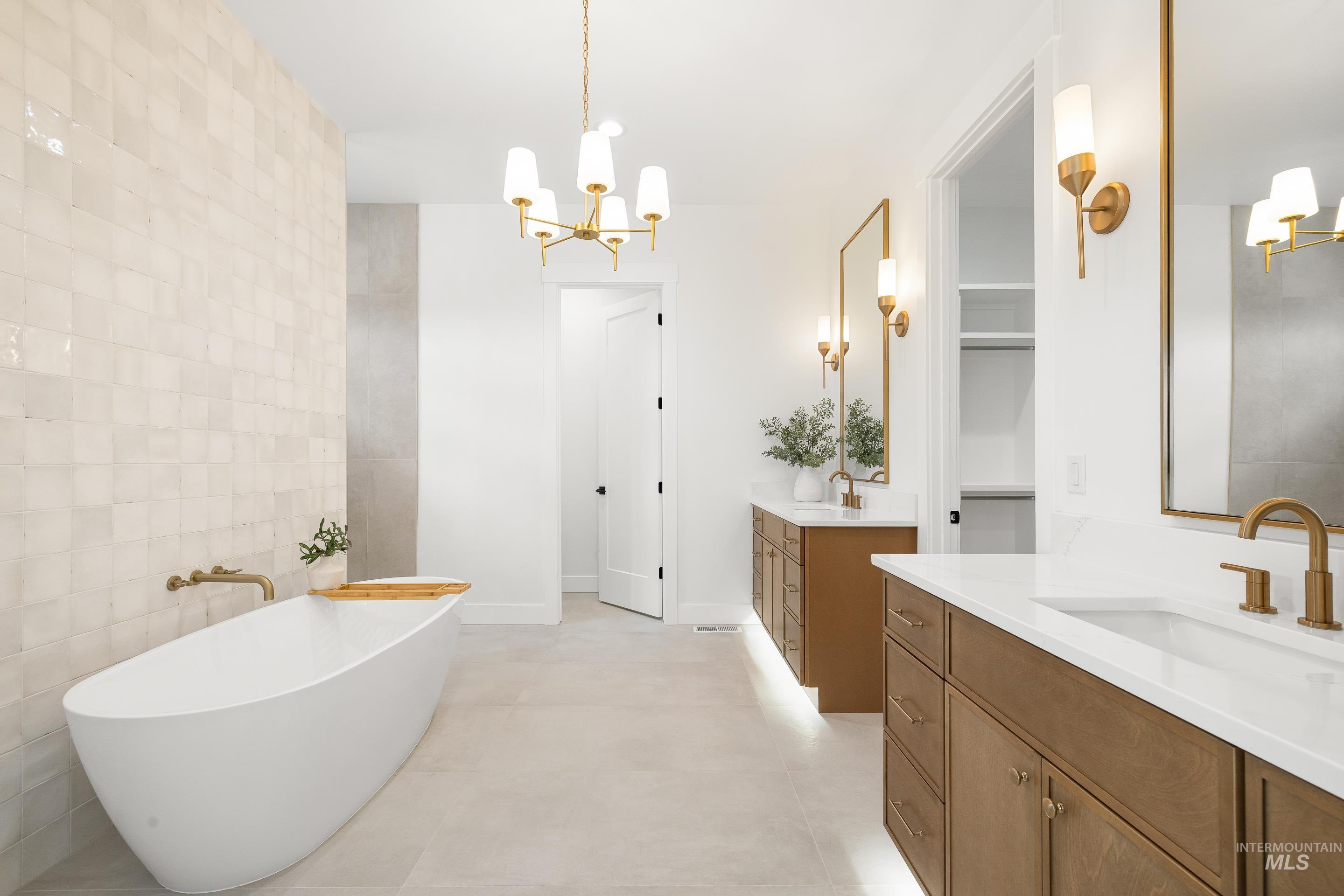 126 Twilight Trail, Marsing, Idaho 83639, 4 Bedrooms, 3.5 Bathrooms, Residential For Sale, Price $1,274,900, 98982477