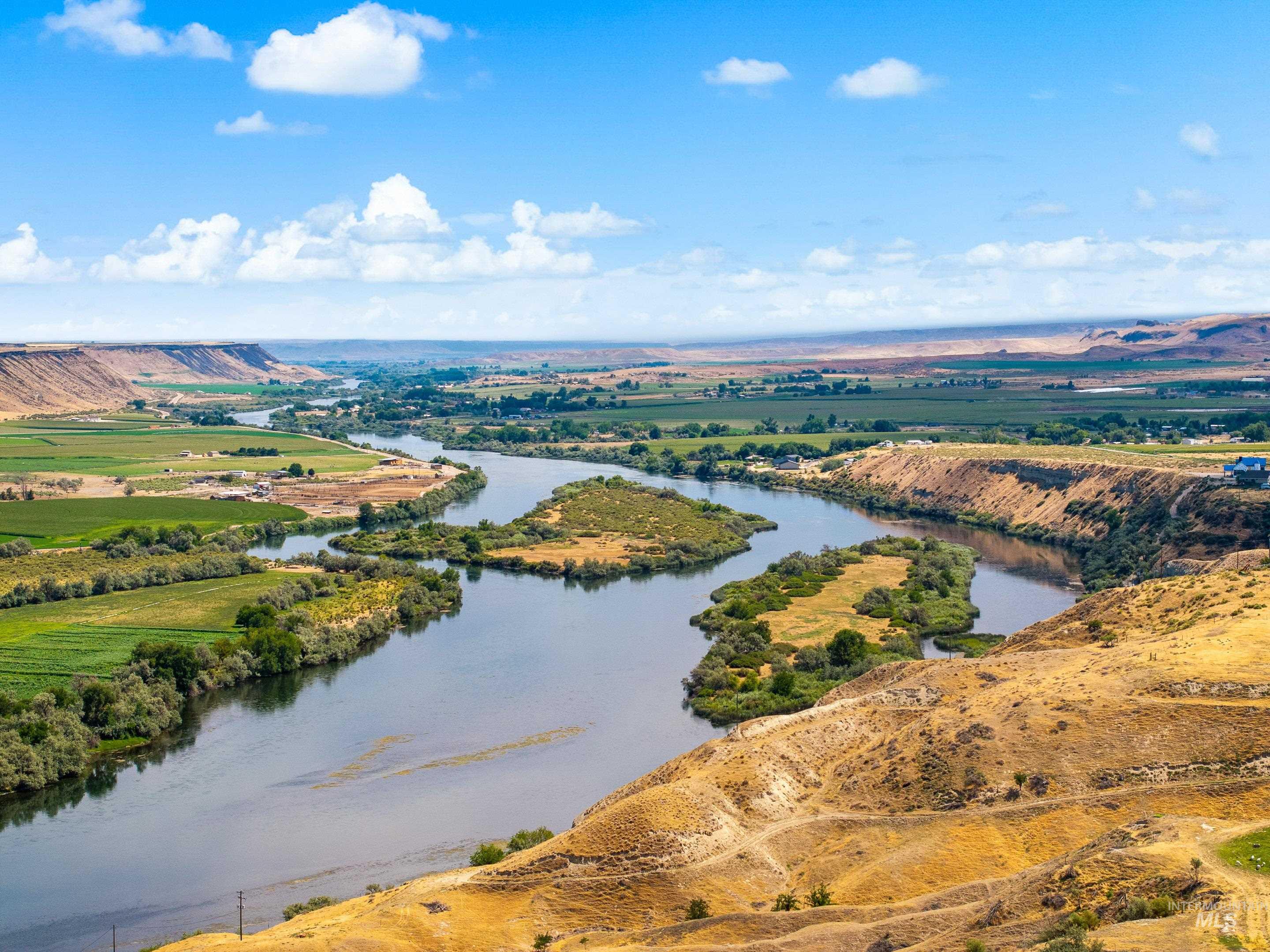 126 Twilight Trail, Marsing, Idaho 83639, 4 Bedrooms, 3.5 Bathrooms, Residential For Sale, Price $1,274,900, 98982477