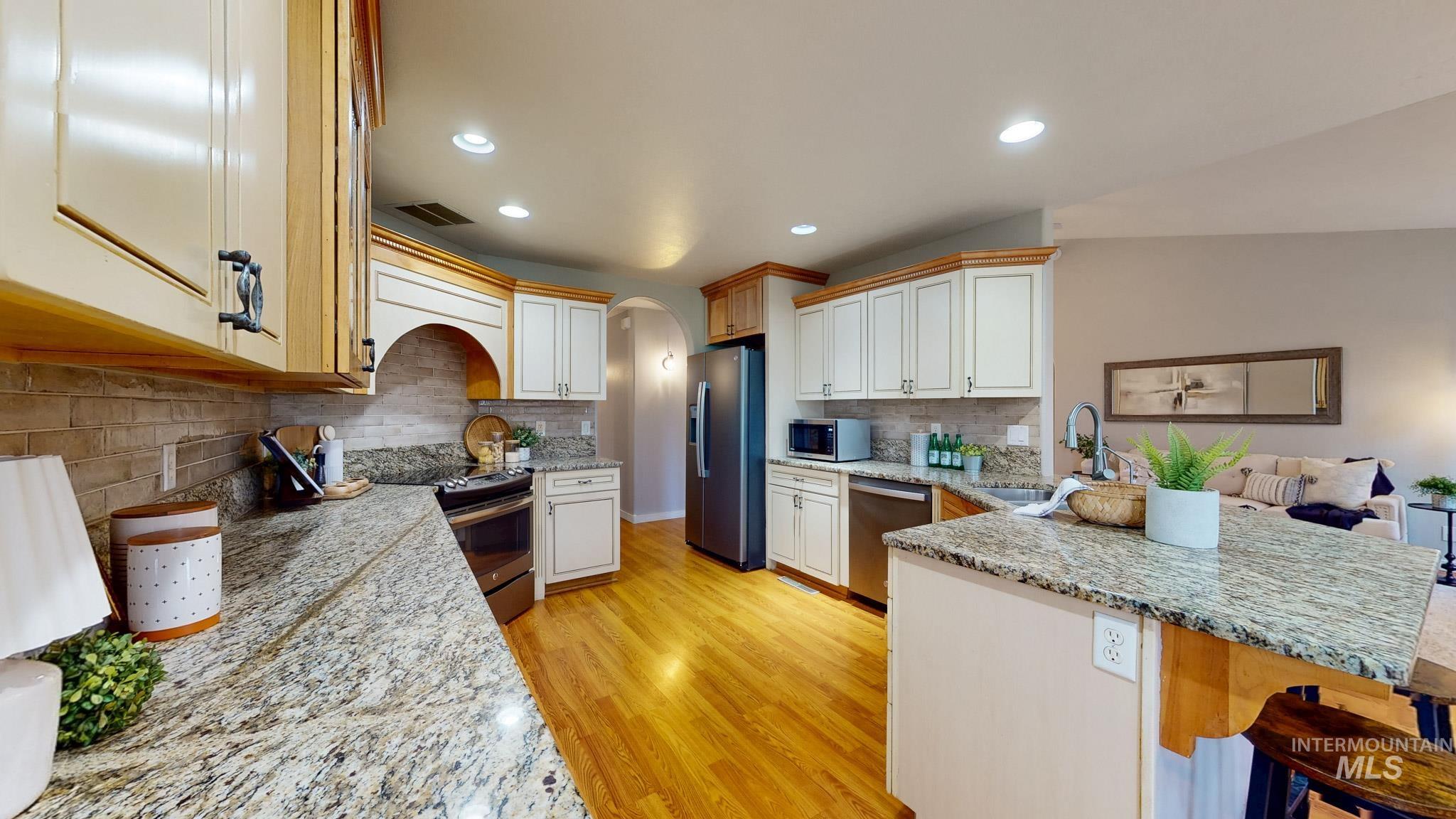 2520 E 3707 N, Twin Falls, Idaho 83301, 4 Bedrooms, 3 Bathrooms, Residential For Sale, Price $770,000, 98982478