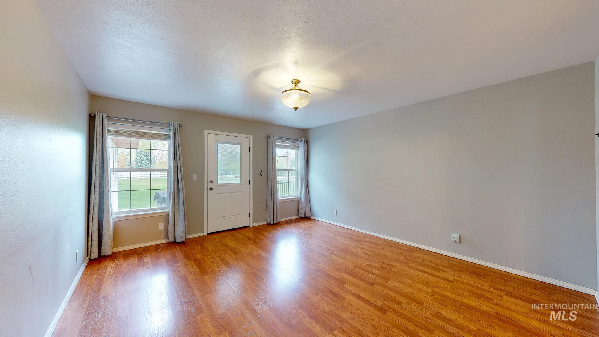 2520 E 3707 N, Twin Falls, Idaho 83301, 4 Bedrooms, 3 Bathrooms, Residential For Sale, Price $770,000, 98982478