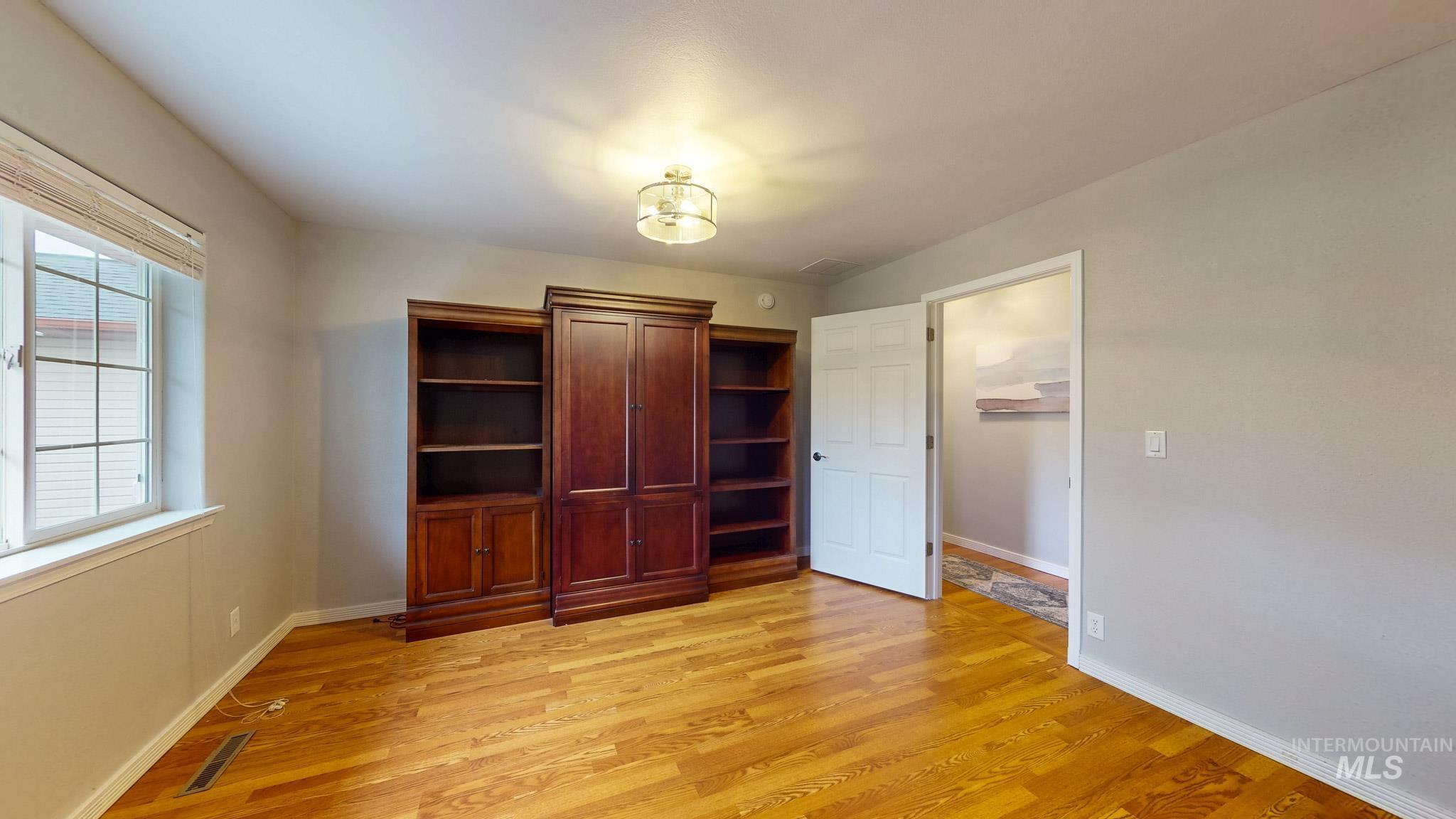 2520 E 3707 N, Twin Falls, Idaho 83301, 4 Bedrooms, 3 Bathrooms, Residential For Sale, Price $770,000, 98982478