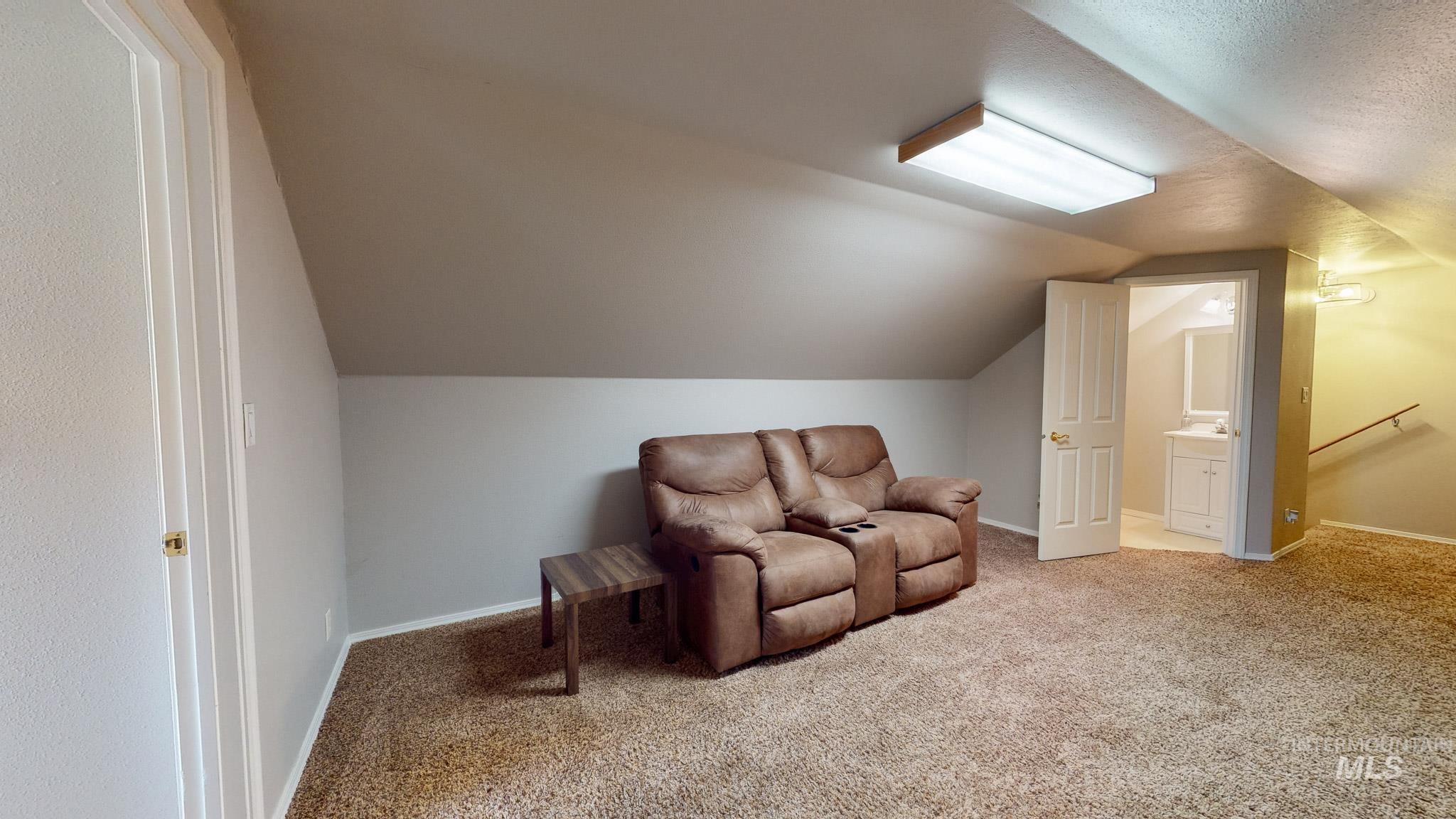2520 E 3707 N, Twin Falls, Idaho 83301, 4 Bedrooms, 3 Bathrooms, Residential For Sale, Price $740,000,MLS 98982478
