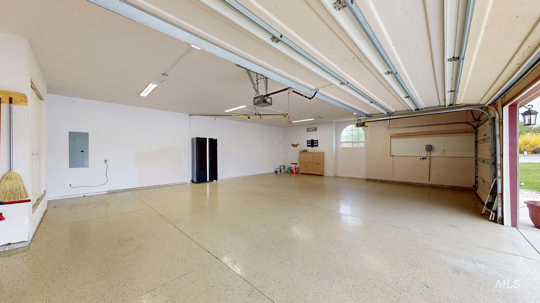 2520 E 3707 N, Twin Falls, Idaho 83301, 4 Bedrooms, 3 Bathrooms, Residential For Sale, Price $770,000, 98982478