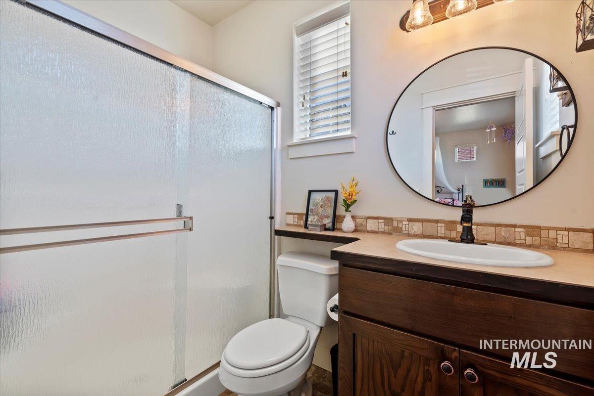 18258 N Goldenridge, Boise, Idaho 83714, 4 Bedrooms, 3.5 Bathrooms, Residential For Sale, Price $850,000, 98982479