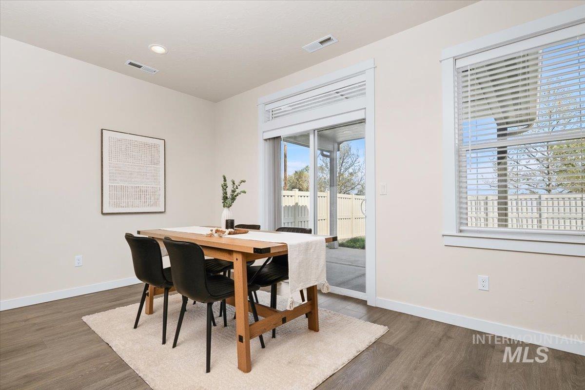 6822 S Maverick Way, Boise, Idaho 83709, 3 Bedrooms, 2 Bathrooms, Residential For Sale, Price $435,000, 98982480