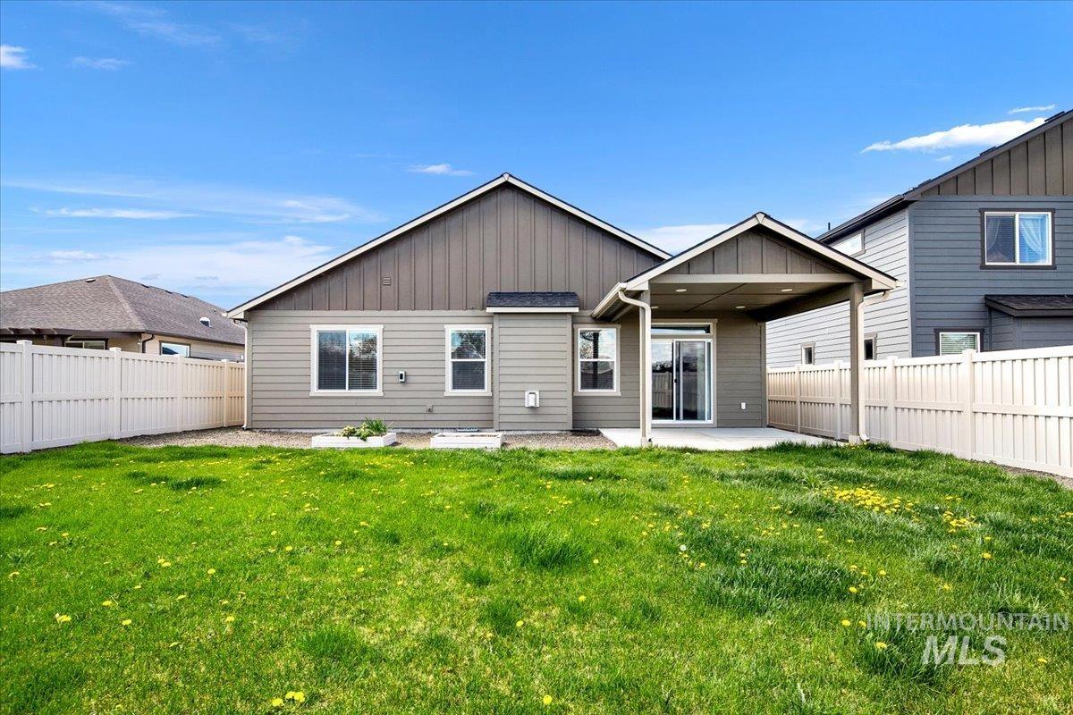 6822 S Maverick Way, Boise, Idaho 83709, 3 Bedrooms, 2 Bathrooms, Residential For Sale, Price $435,000, 98982480