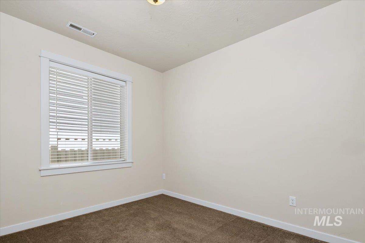 6822 S Maverick Way, Boise, Idaho 83709, 3 Bedrooms, 2 Bathrooms, Residential For Sale, Price $435,000, 98982480