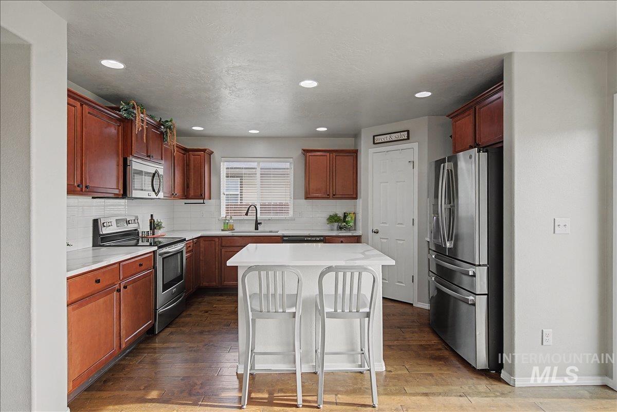 681 W Archerfield St, Meridian, Idaho 83646, 4 Bedrooms, 2.5 Bathrooms, Residential For Sale, Price $499,994,MLS 98982481