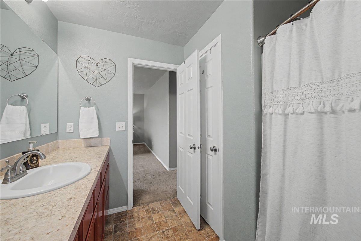 681 W Archerfield St, Meridian, Idaho 83646, 4 Bedrooms, 2.5 Bathrooms, Residential For Sale, Price $499,994,MLS 98982481