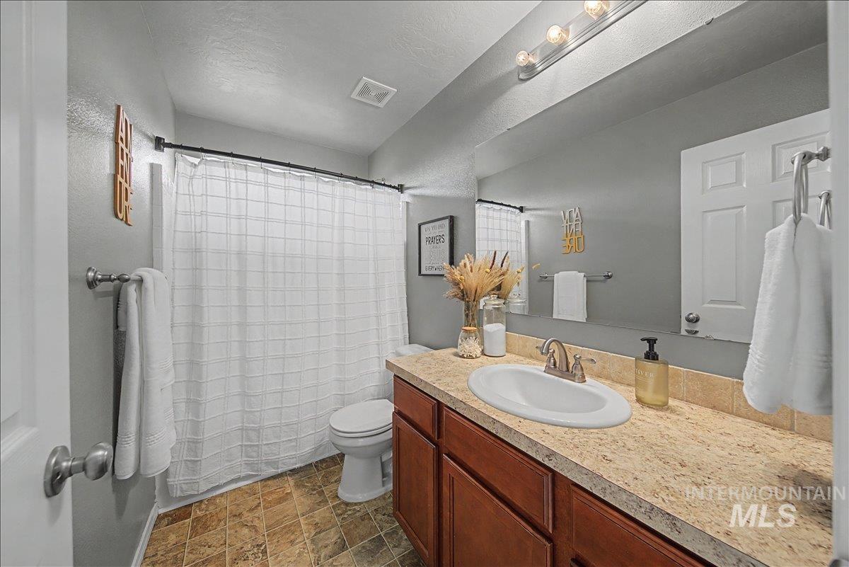 681 W Archerfield St, Meridian, Idaho 83646, 4 Bedrooms, 2.5 Bathrooms, Residential For Sale, Price $499,994,MLS 98982481