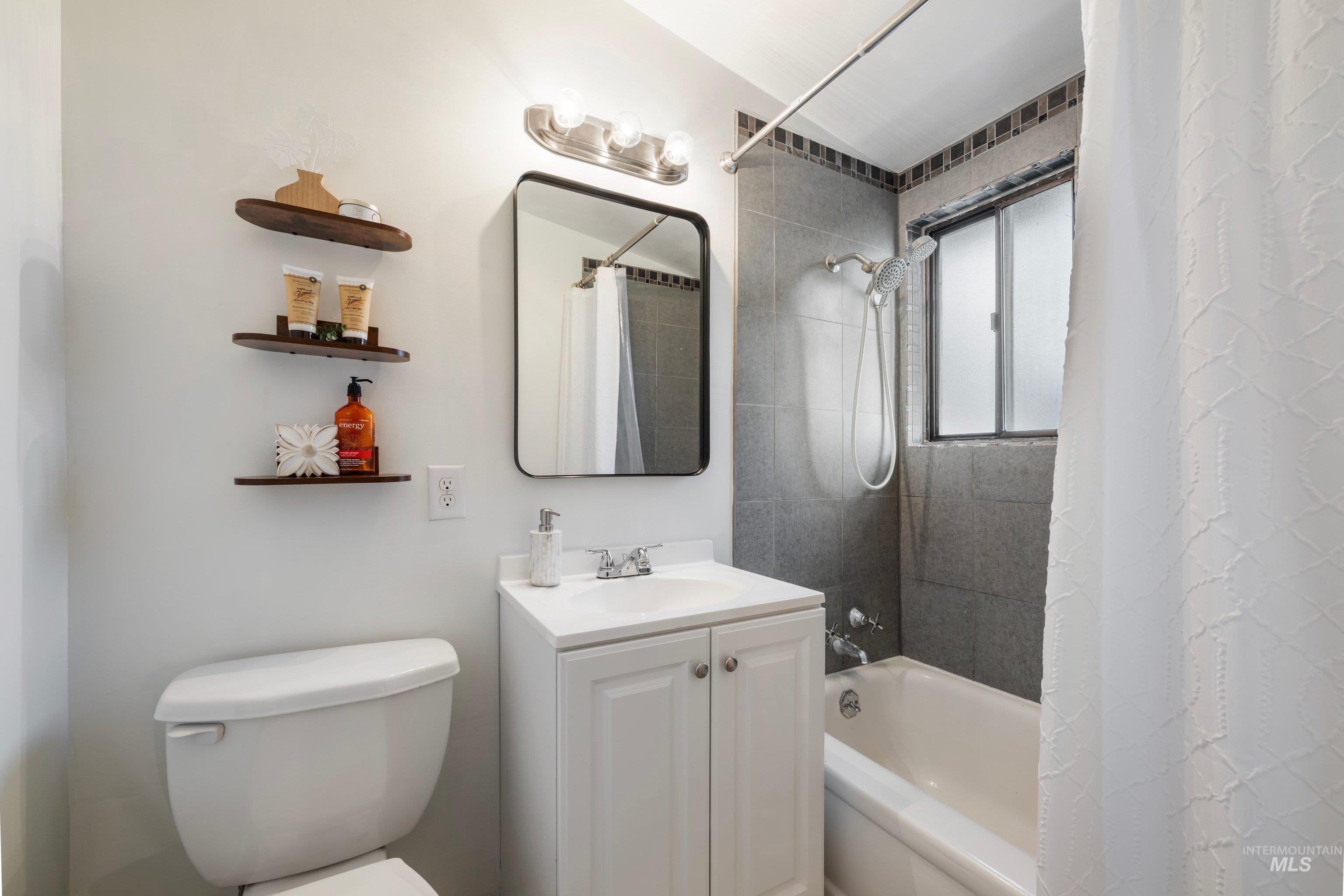 6708 W Holiday Drive, Boise, Idaho 83709, 3 Bedrooms, 2 Bathrooms, Residential For Sale, Price $439,900, 98982482