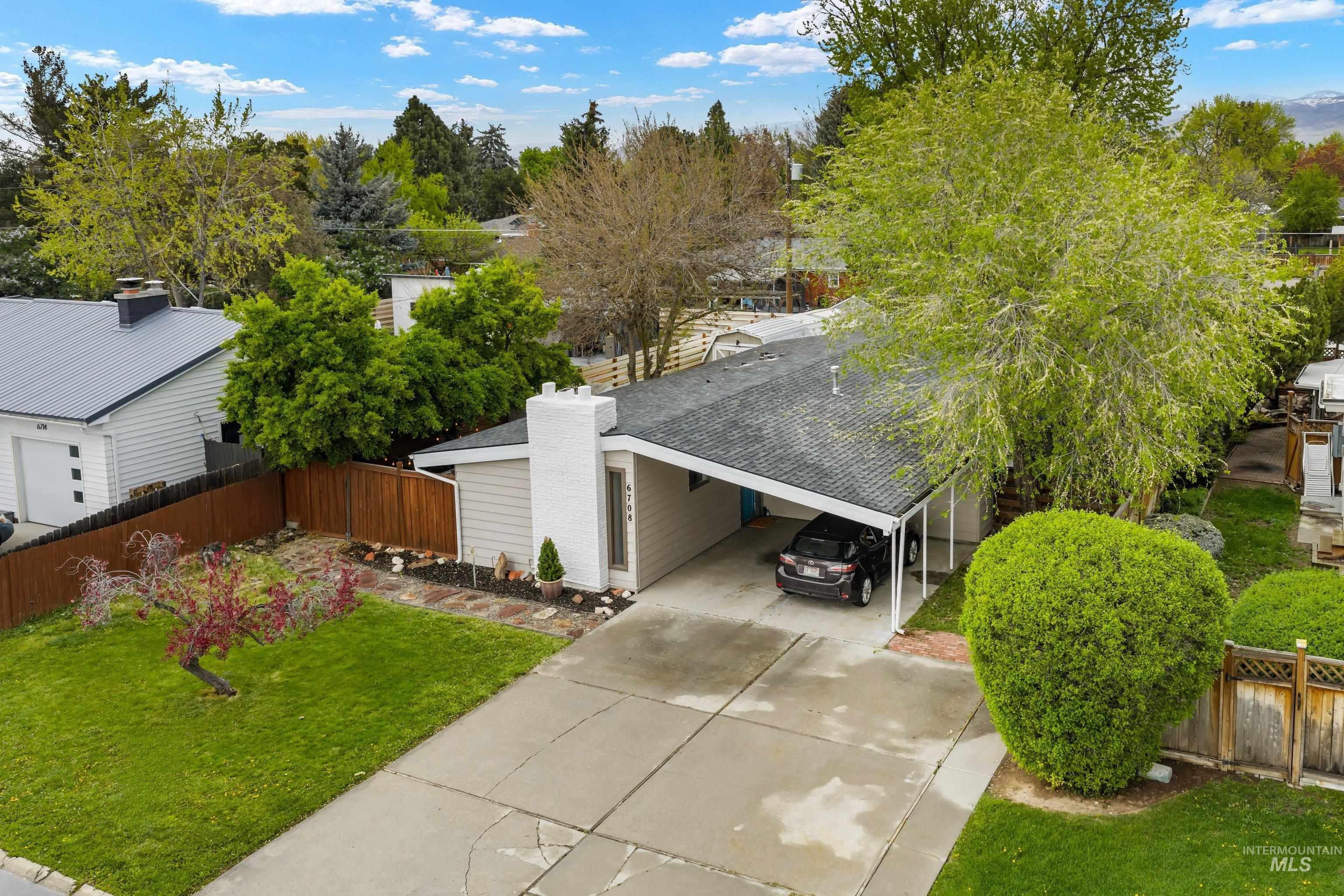 6708 W Holiday Drive, Boise, Idaho 83709, 3 Bedrooms, 2 Bathrooms, Residential For Sale, Price $439,900, 98982482