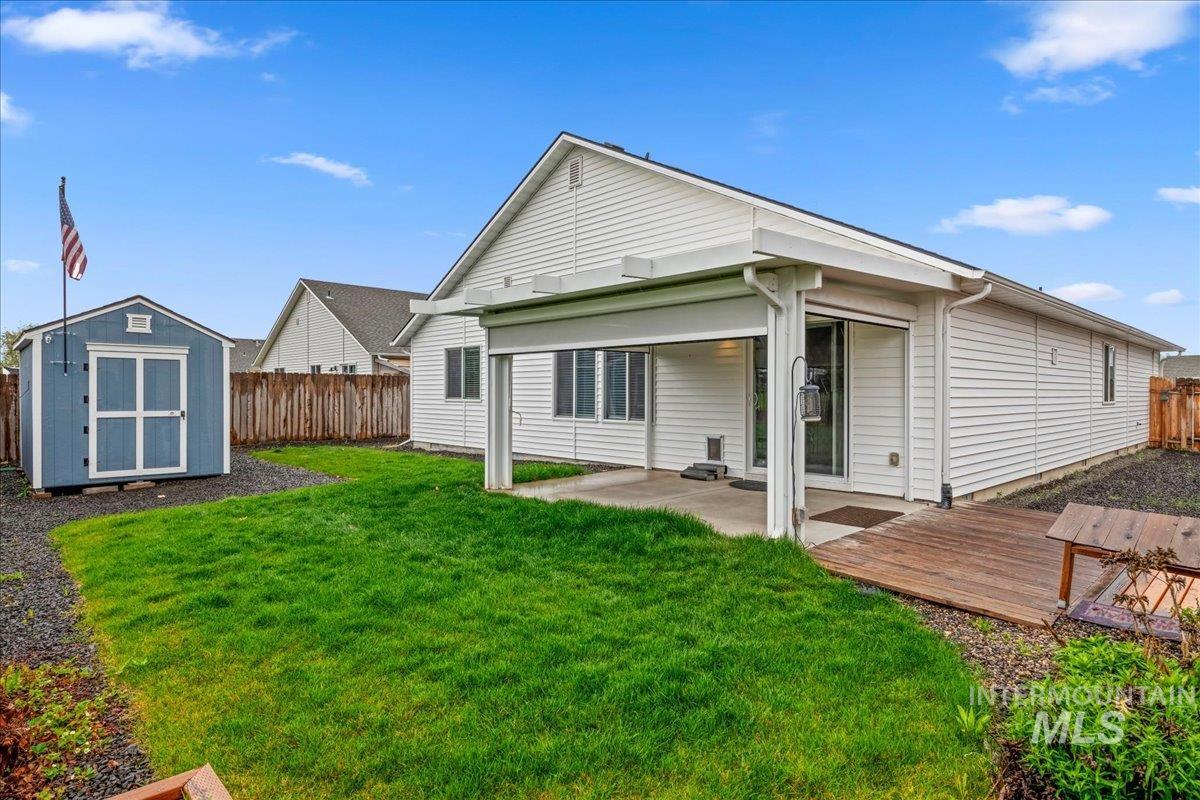 19786 Kennebec Way, Caldwell, Idaho 83605, 3 Bedrooms, 2 Bathrooms, Residential For Sale, Price $389,000, 98982483