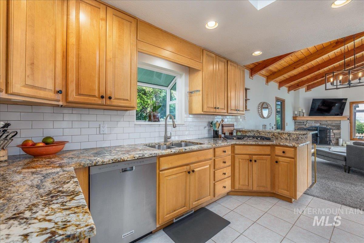 2624 N Hillway Dr, Boise, Idaho 83702, 4 Bedrooms, 2.5 Bathrooms, Residential For Sale, Price $920,000, 98982484