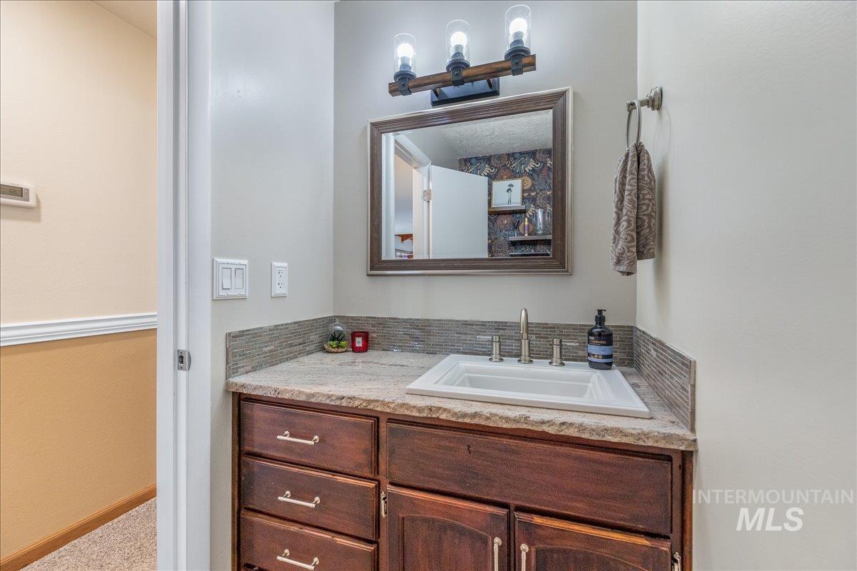 2624 N Hillway Dr, Boise, Idaho 83702, 4 Bedrooms, 2.5 Bathrooms, Residential For Sale, Price $920,000, 98982484