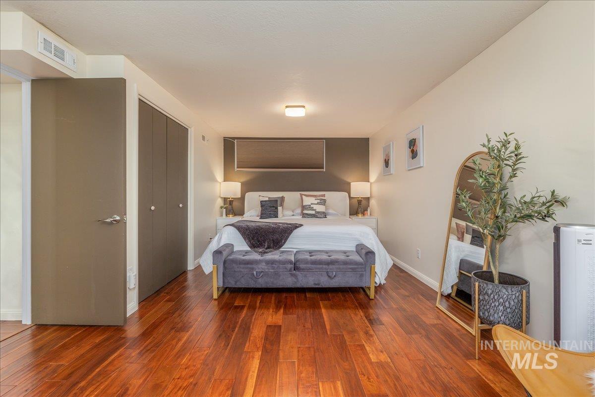 2624 N Hillway Dr, Boise, Idaho 83702, 4 Bedrooms, 2.5 Bathrooms, Residential For Sale, Price $920,000, 98982484