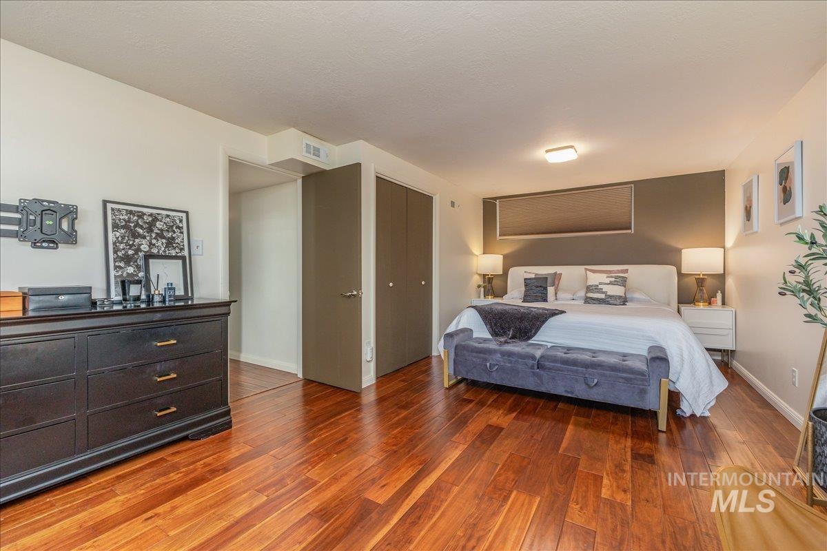 2624 N Hillway Dr, Boise, Idaho 83702, 4 Bedrooms, 2.5 Bathrooms, Residential For Sale, Price $920,000, 98982484