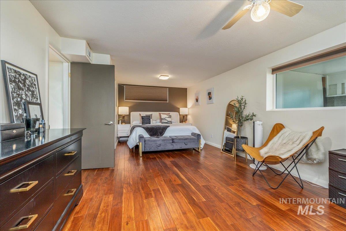 2624 N Hillway Dr, Boise, Idaho 83702, 4 Bedrooms, 2.5 Bathrooms, Residential For Sale, Price $920,000, 98982484