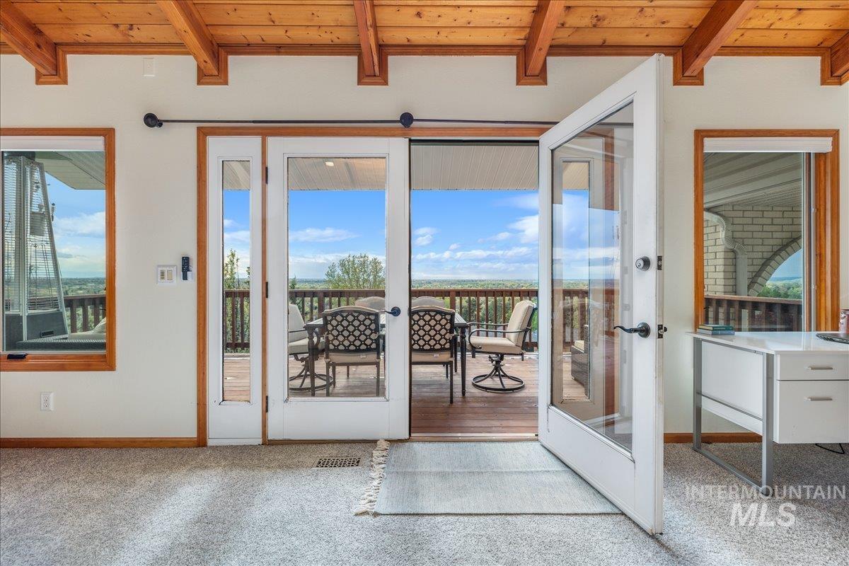 2624 N Hillway Dr, Boise, Idaho 83702, 4 Bedrooms, 2.5 Bathrooms, Residential For Sale, Price $920,000, 98982484