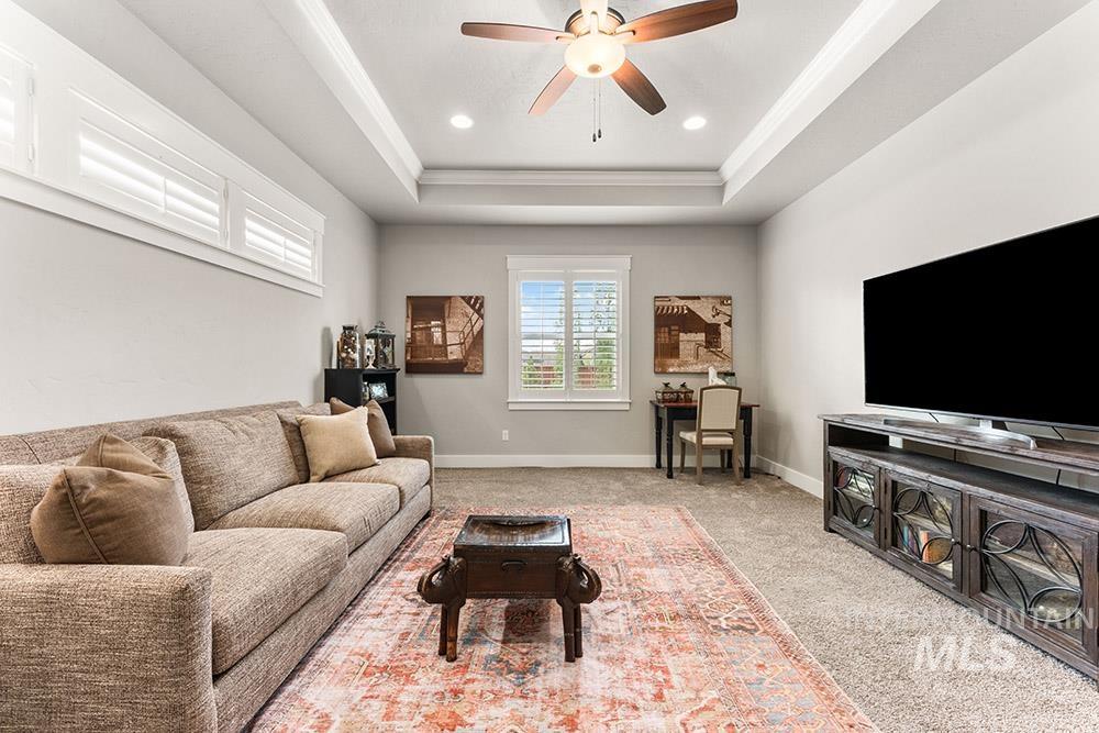 6635 S Liveoak, Boise, Idaho 83716, 4 Bedrooms, 3 Bathrooms, Residential For Sale, Price $1,125,000, 98982486