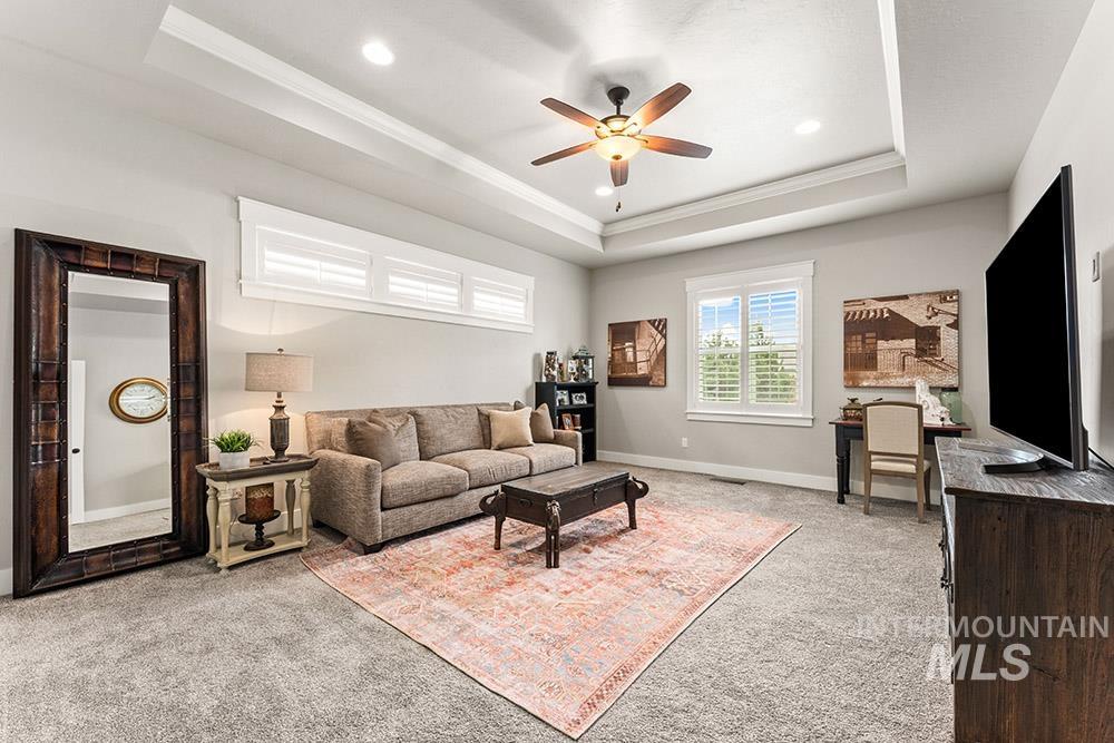 6635 S Liveoak, Boise, Idaho 83716, 4 Bedrooms, 3 Bathrooms, Residential For Sale, Price $1,125,000, 98982486