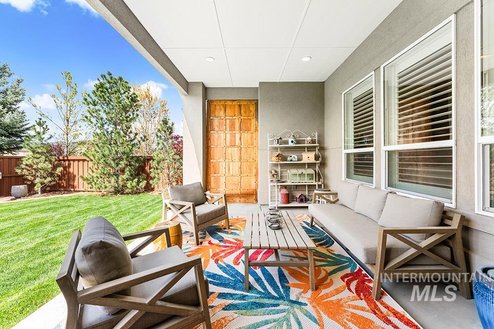 6635 S Liveoak, Boise, Idaho 83716, 4 Bedrooms, 3 Bathrooms, Residential For Sale, Price $1,125,000, 98982486