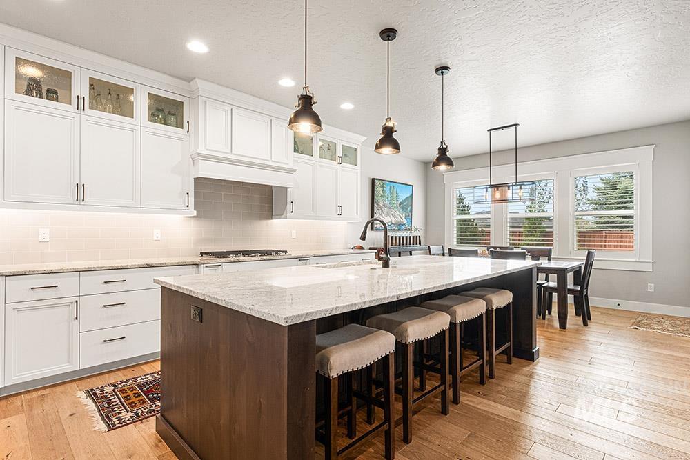 6635 S Liveoak, Boise, Idaho 83716, 4 Bedrooms, 3 Bathrooms, Residential For Sale, Price $1,125,000, 98982486