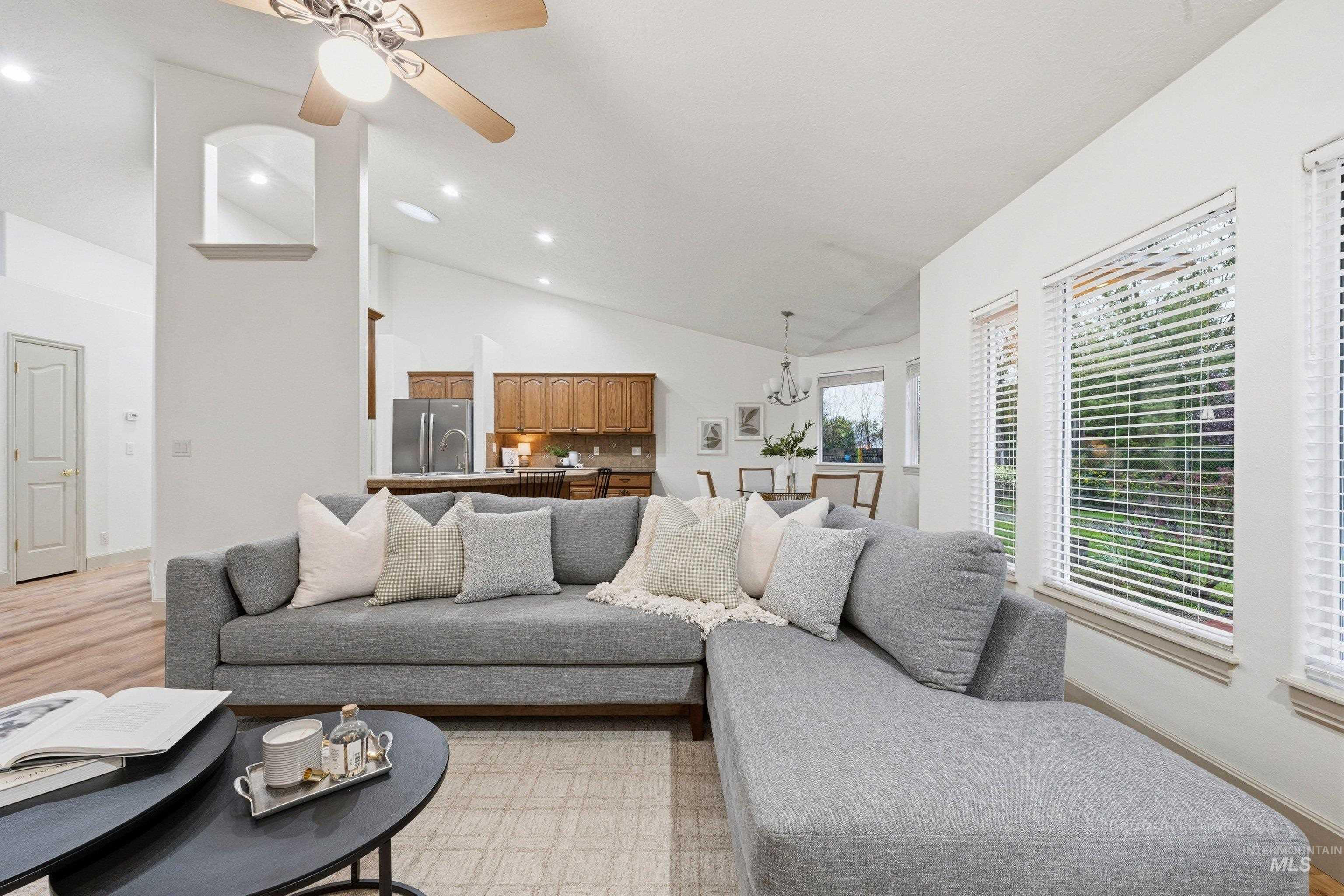 2095 E Celia Ct, Eagle, Idaho 83616, 4 Bedrooms, 2 Bathrooms, Residential For Sale, Price $579,900,MLS 98982488