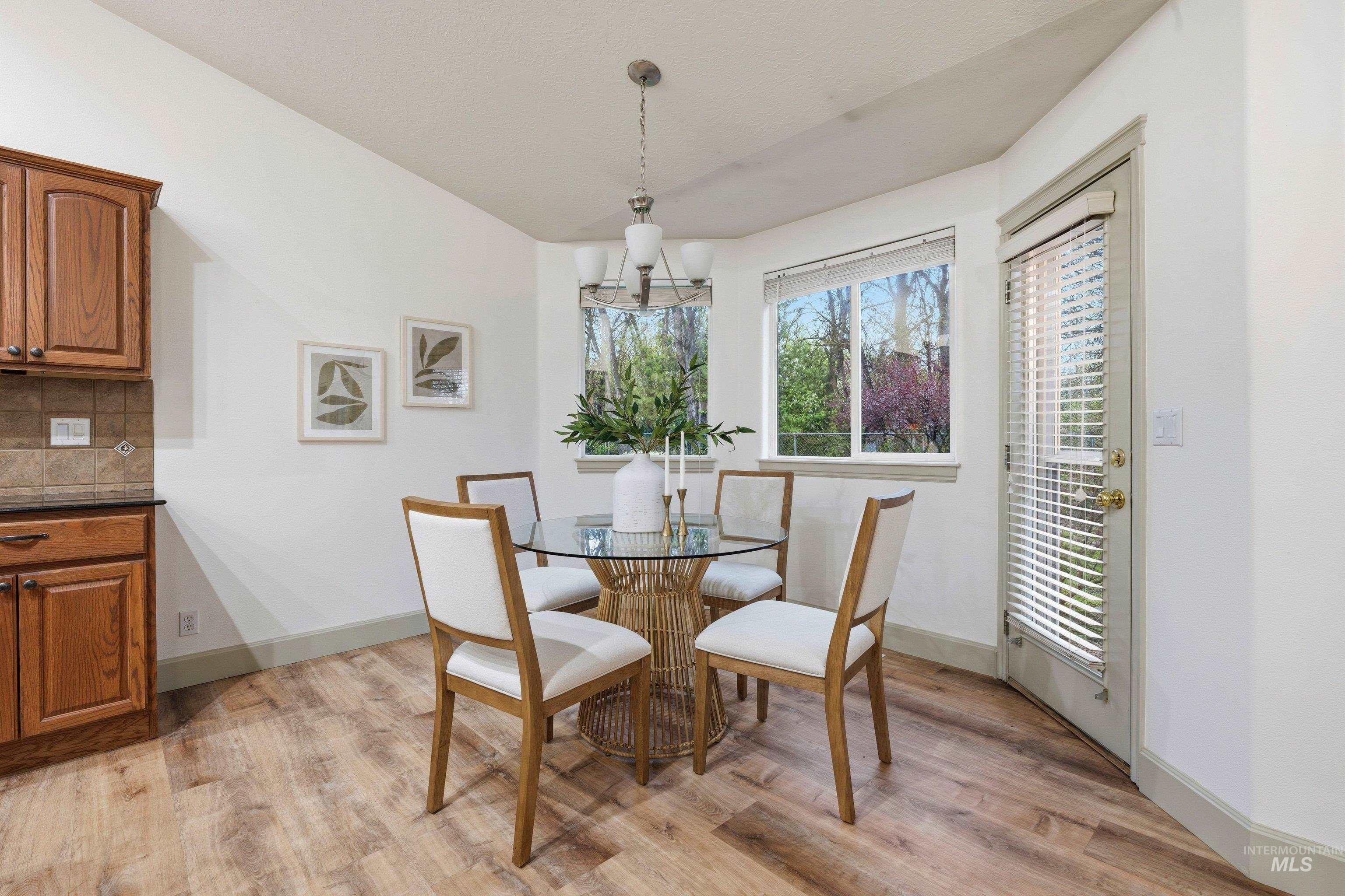 2095 E Celia Ct, Eagle, Idaho 83616, 4 Bedrooms, 2 Bathrooms, Residential For Sale, Price $579,900,MLS 98982488